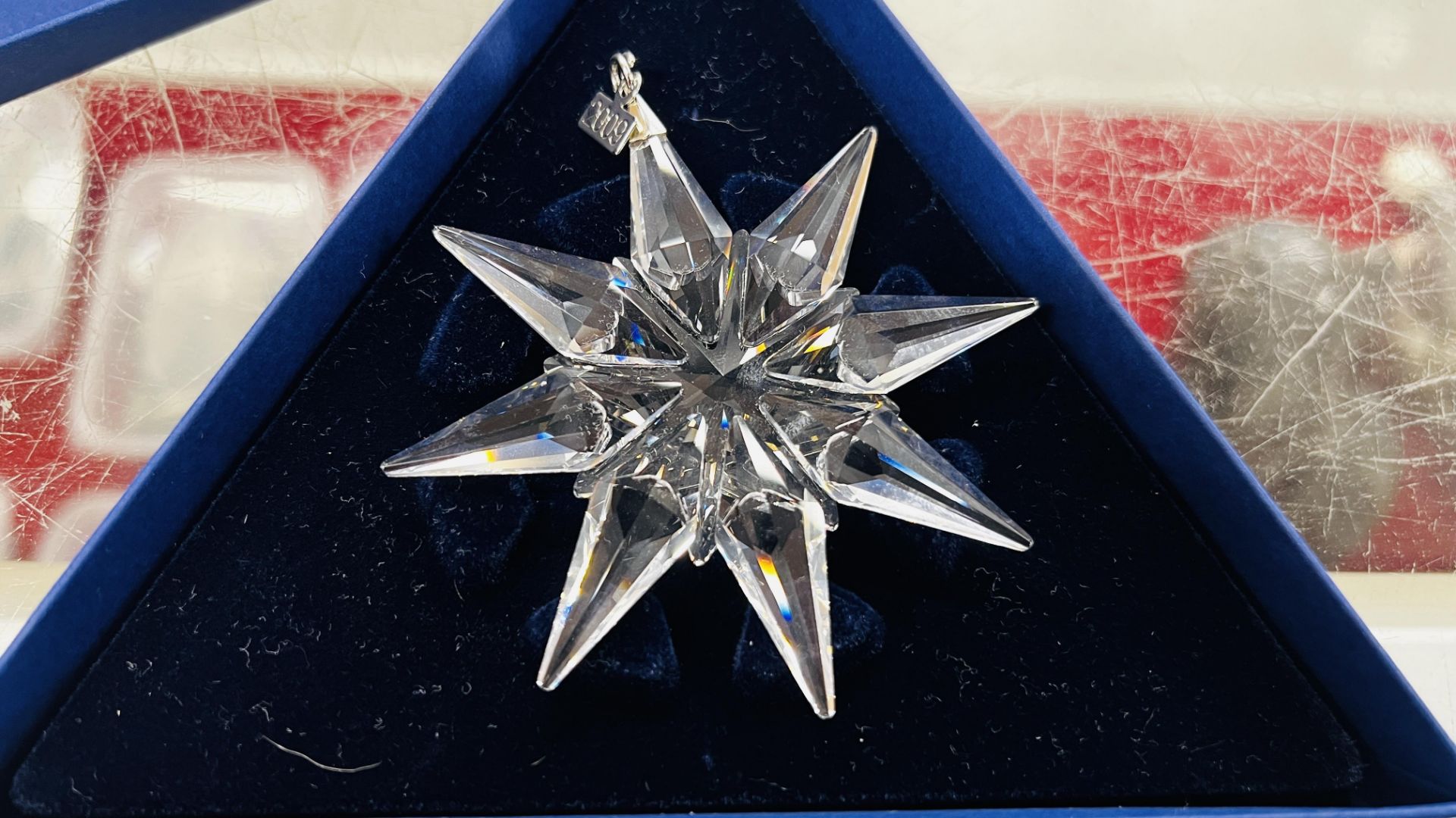 A COLLECTION OF EIGHTEEN SWAROVSKI CRYSTAL SNOWFLAKE CHRISTMAS ORNAMENTS 2000-2017 INCLUSIVE - ALL - Image 37 of 50