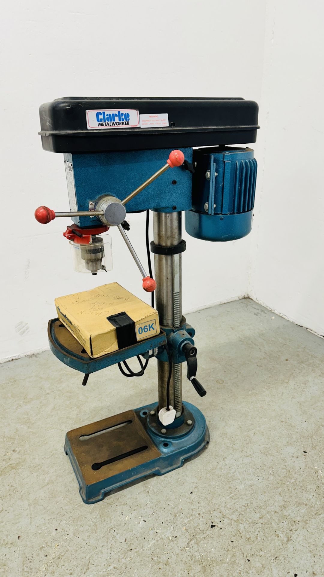 CLARKE METAL WORKER PILLAR DRILL - SOLD AS SEEN. - Image 2 of 7