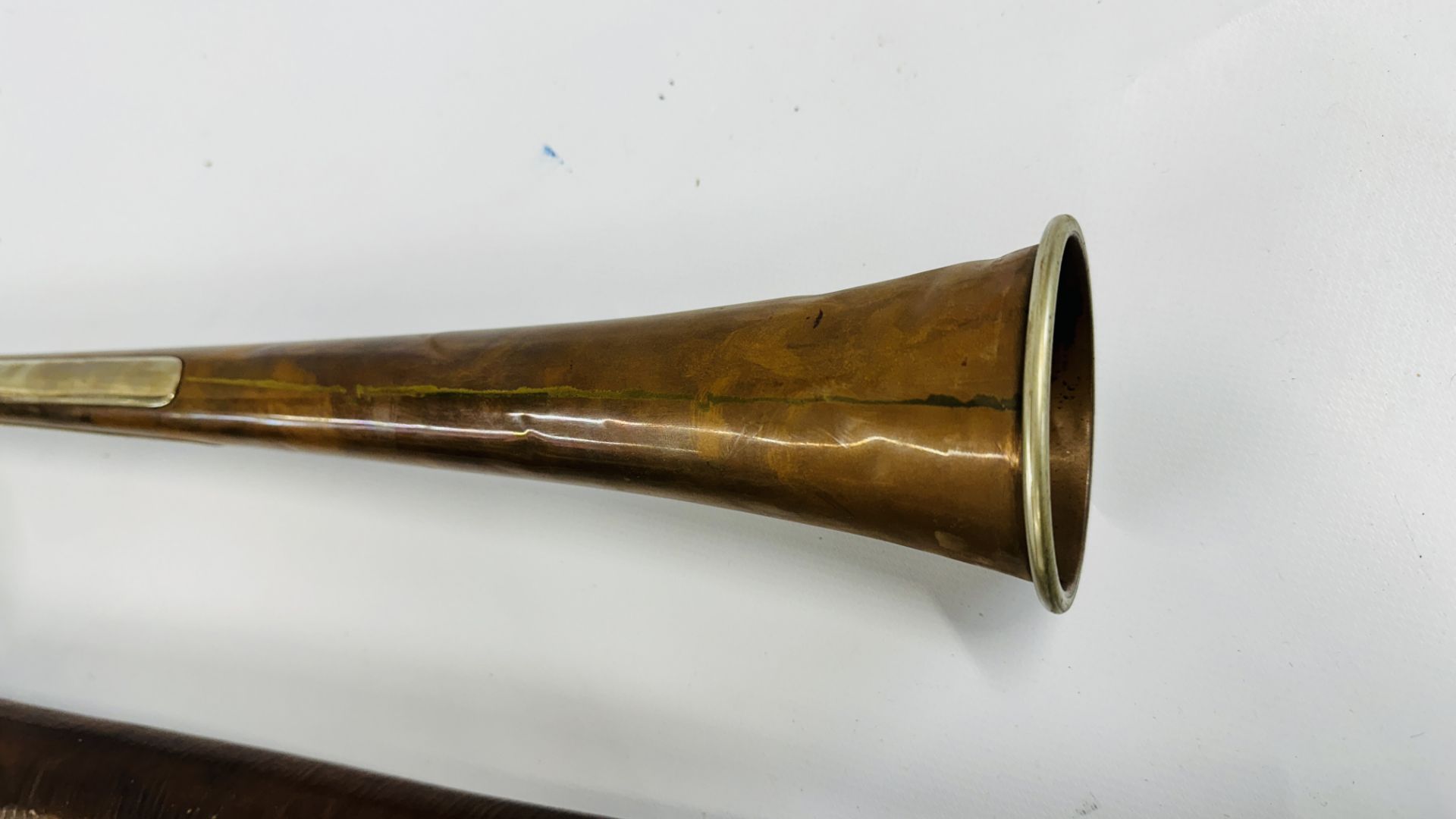 ANTIQUE COPPER AND WHITE METAL COACHING HORN BY ARMY & NAVY C.S.L. - Image 2 of 11