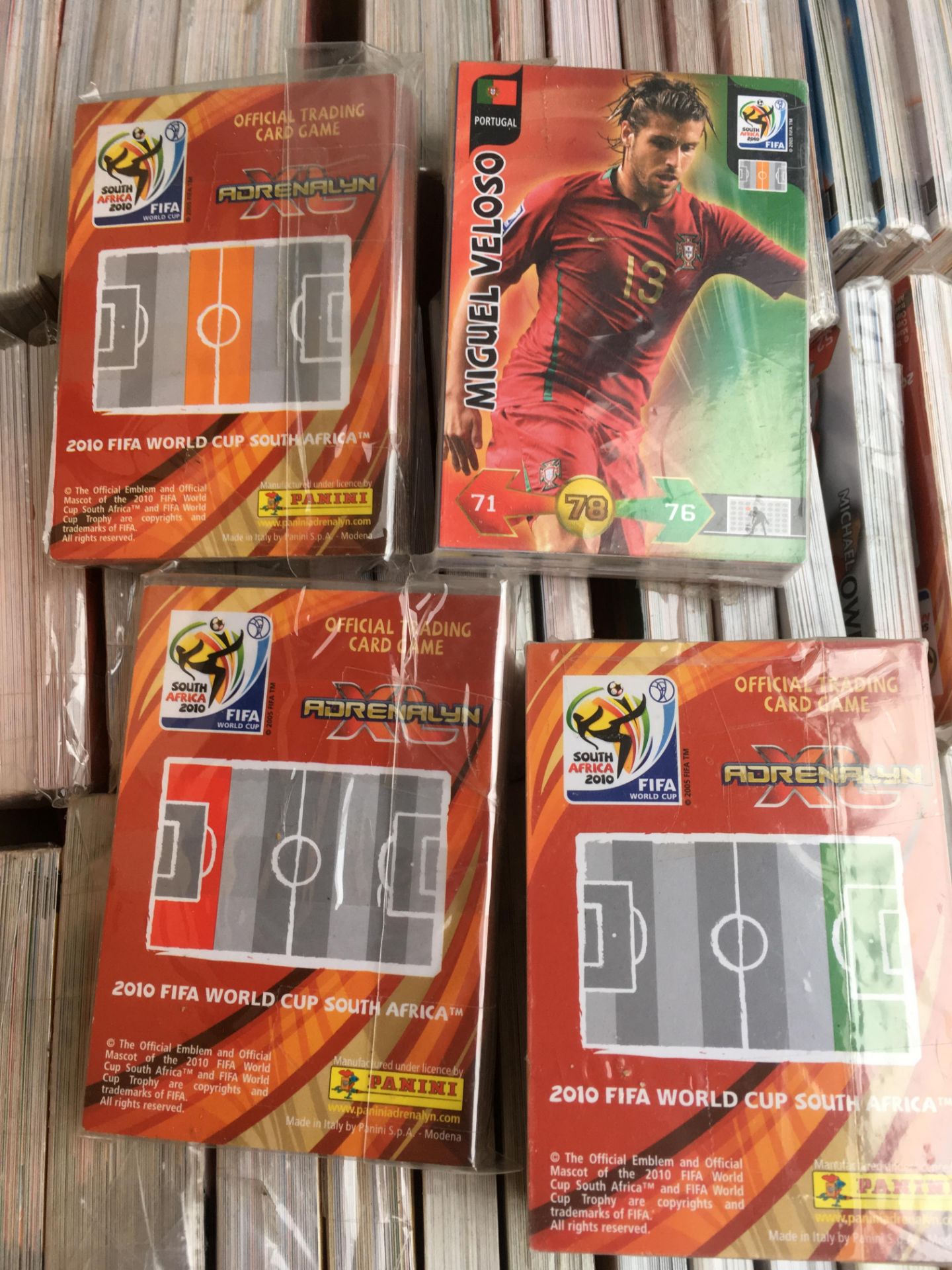 TRADING CARDS: BOX WITH LARGE QUANTITY PANINI 2010 WORLD CUP, ALSO F.A. - Image 2 of 3