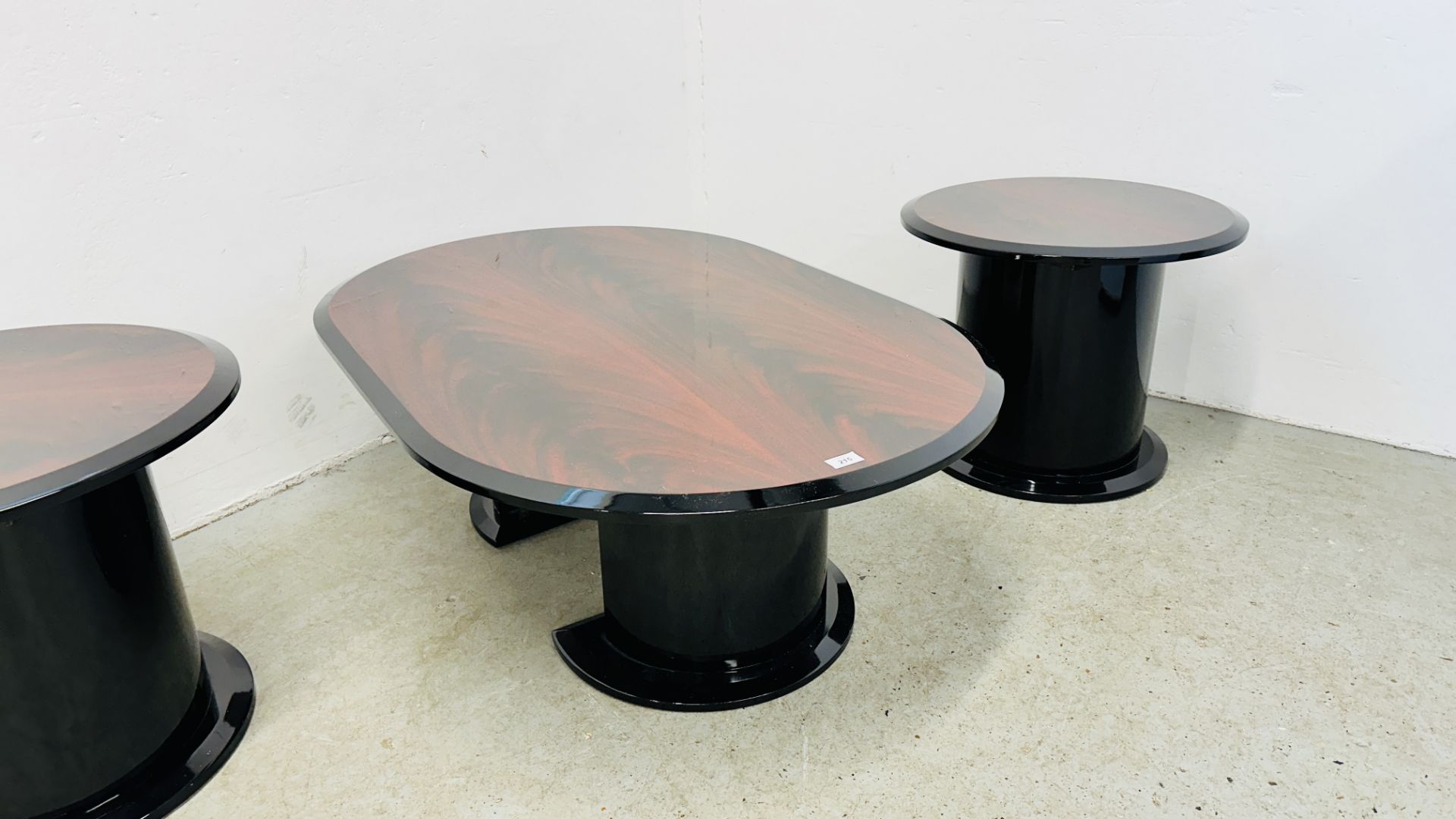 3 MATCHING DESIGN HIGH GLOSS MAHOGANY FINISH COFFEE TABLES INCLUDING A PAIR OF CIRCULAR AND 1 OVAL. - Image 2 of 16