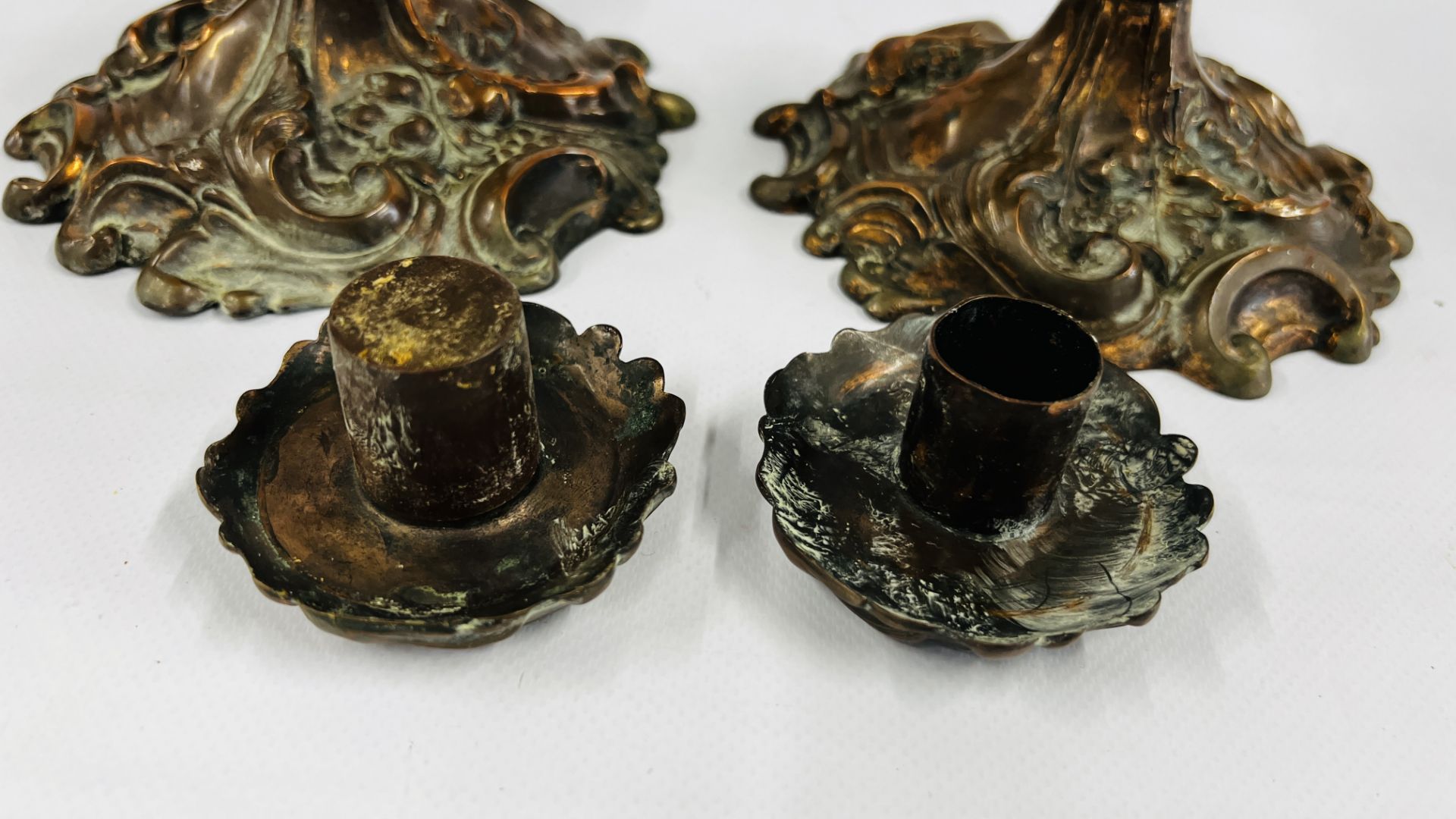 A PAIR OF ORNATE C19TH COPPER CANDLESTICKS WITH DETACHABLE SCONCES - HEIGHT 27CM. - Image 18 of 20