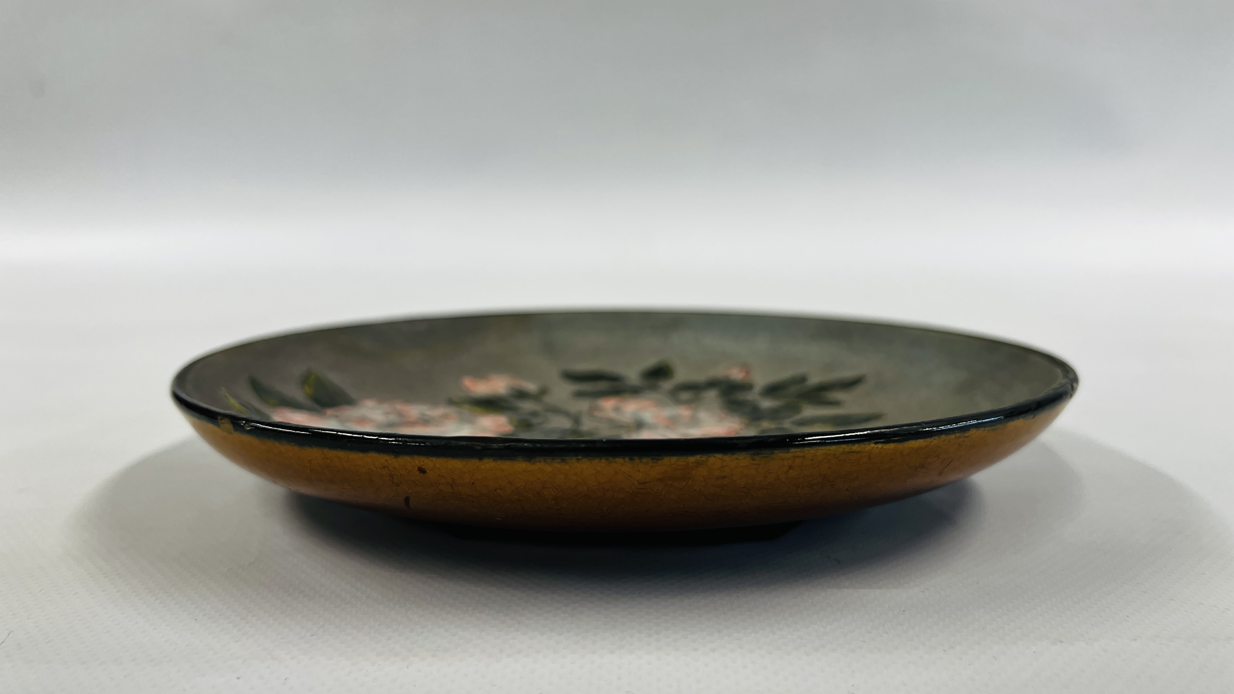 A CHRISTOPHER DRESSER SIGNED LINTHORPE DISH DIAMETER 20.5CM. - Image 6 of 8