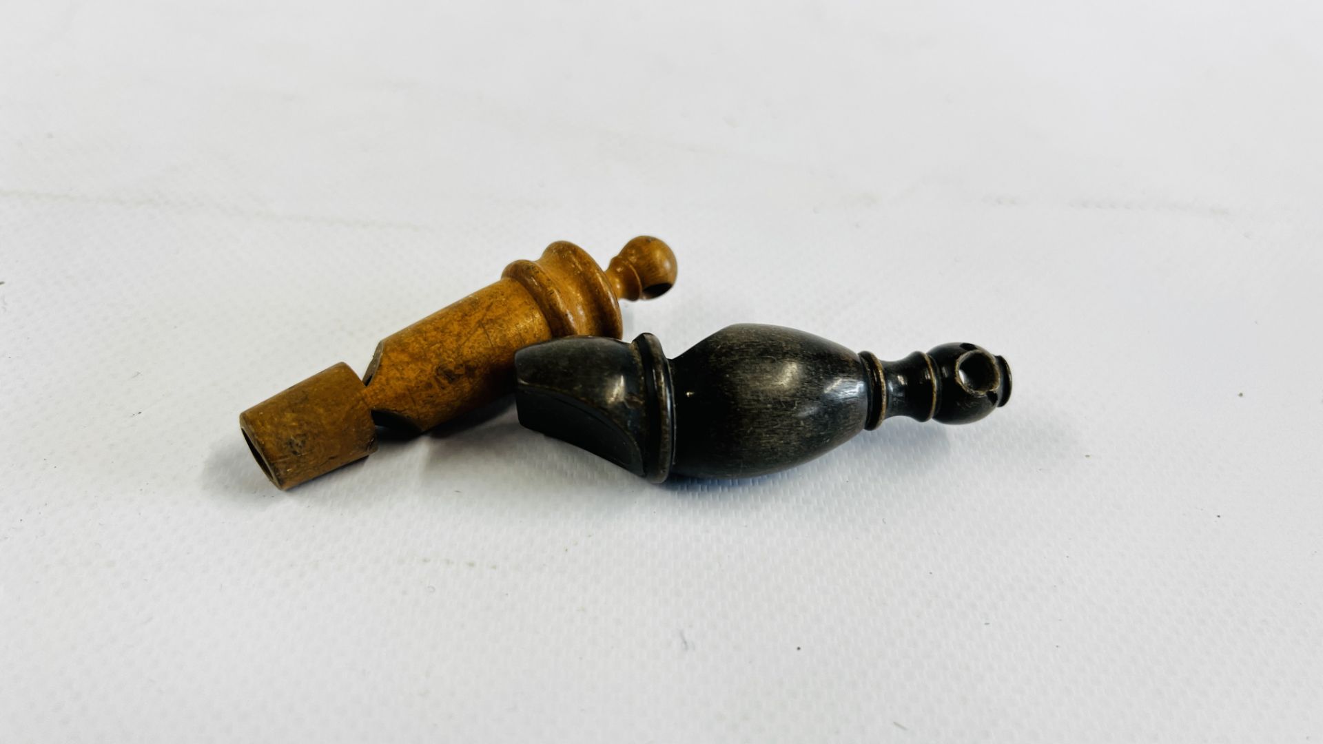 2 ANTIQUE TREEN WHISTLES. - Image 5 of 5