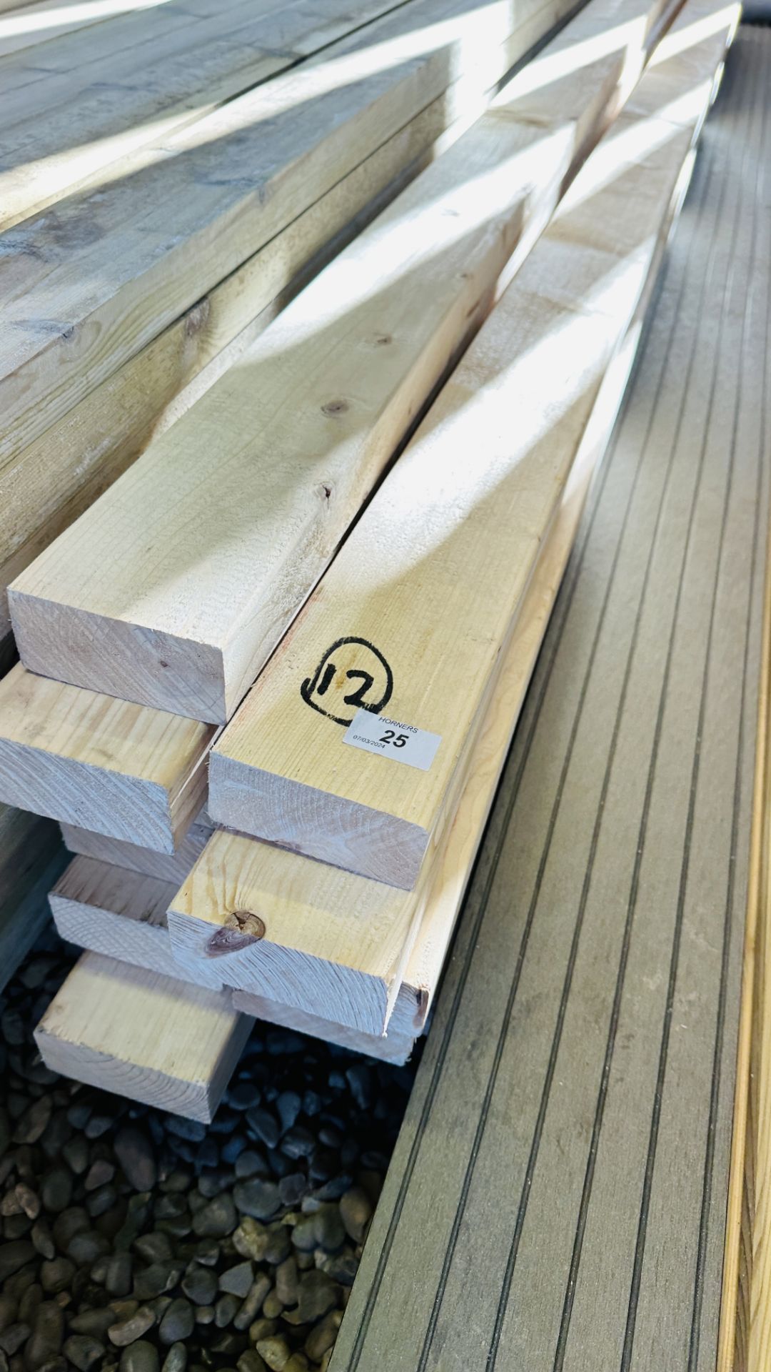 11 X 3 METRE LENGTHS 95MM X 45MM PLANED TIMBER. THIS LOT IS SUBJECT TO VAT ON HAMMER PRICE. - Image 3 of 4