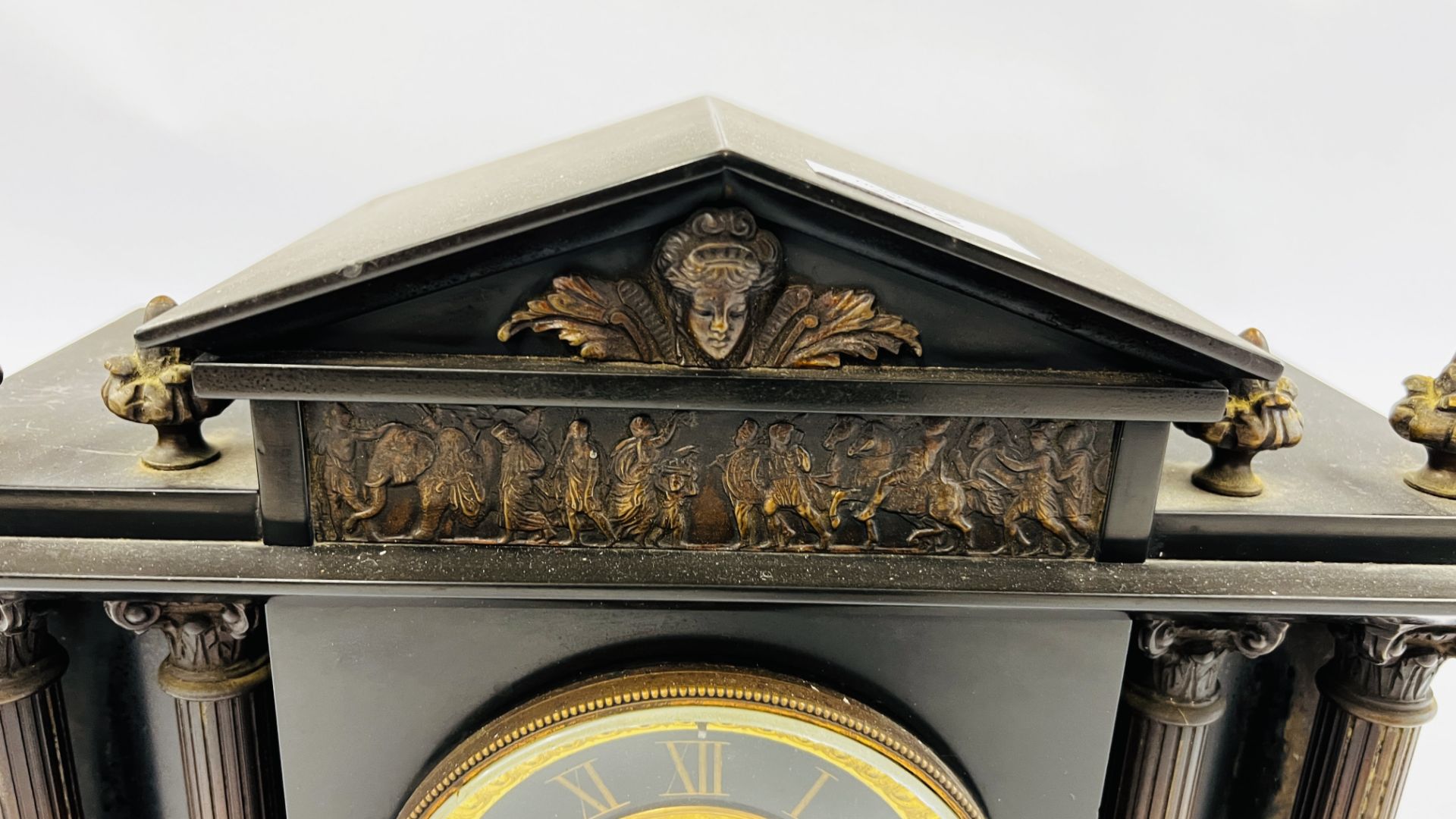 A SLATE MANTEL TIMEPIECE, THE CLOCK CASE EMBELLISHED WITH FIGURES, ANIMALS AND COLUMN DETAIL, - Image 2 of 13