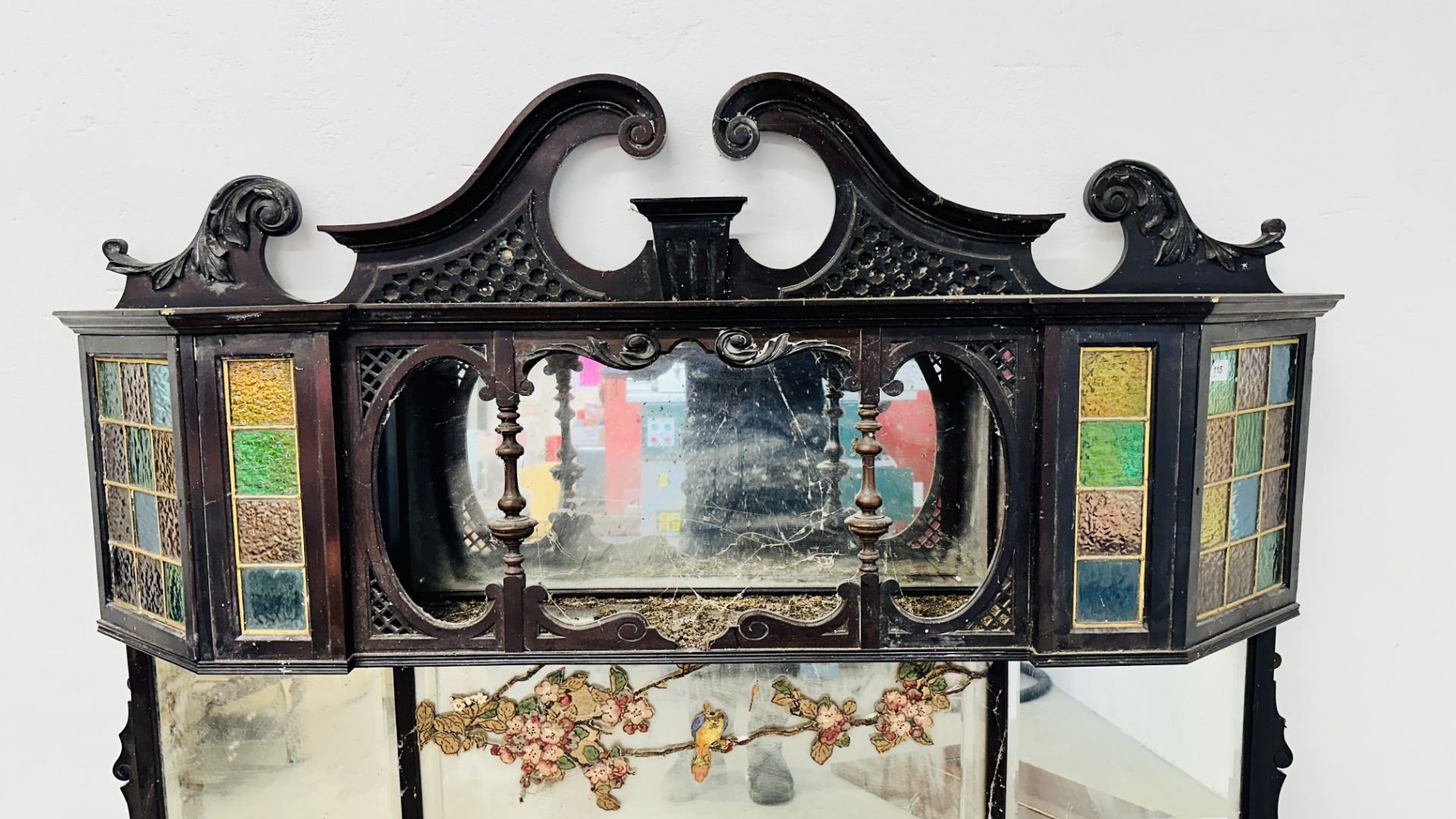 ORNATE MIRRORED OAK DRESSER UPSTAND WITH STAINED GLASS PANEL DETAIL FOR RESTORATION, - Image 2 of 10