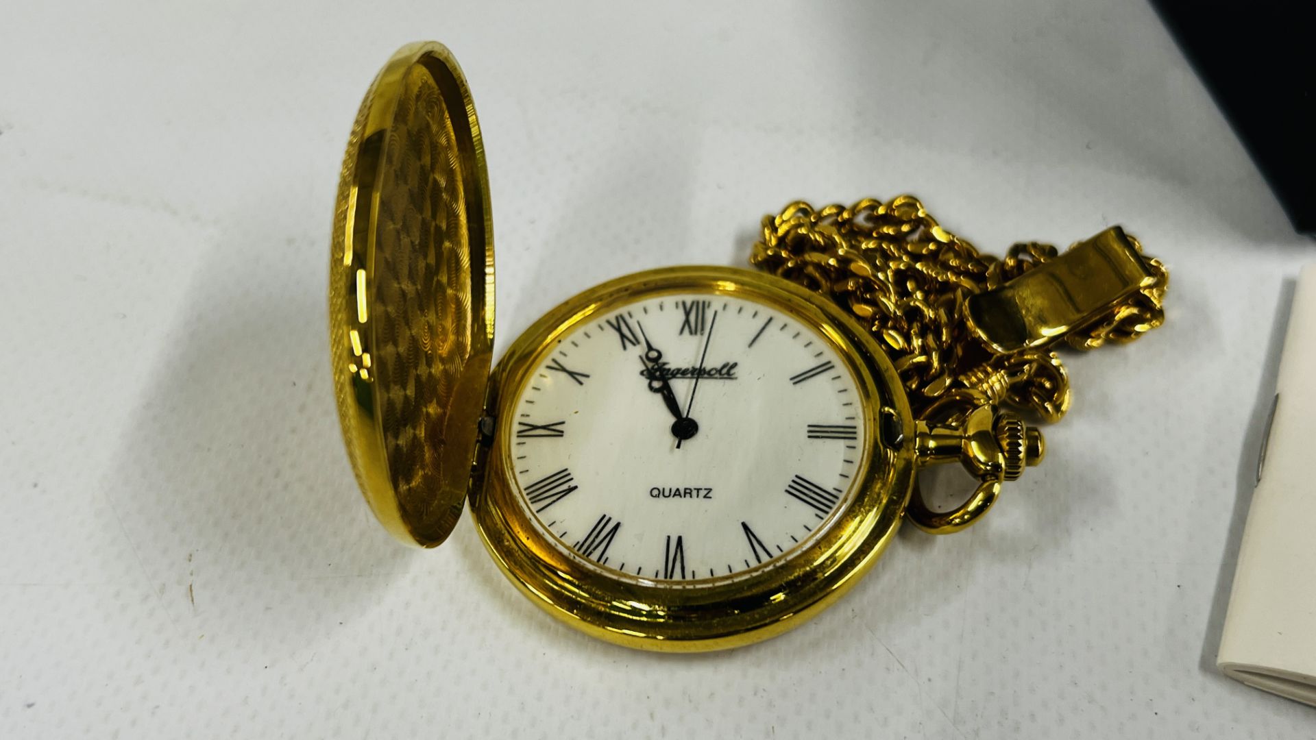 A GROUP OF FOUR VINTAGE NUT CRACKERS, INGERSOLL POCKET WATCH, SEIKO WRIST WATCH, 2 X GENTS ACCURIST, - Image 5 of 5