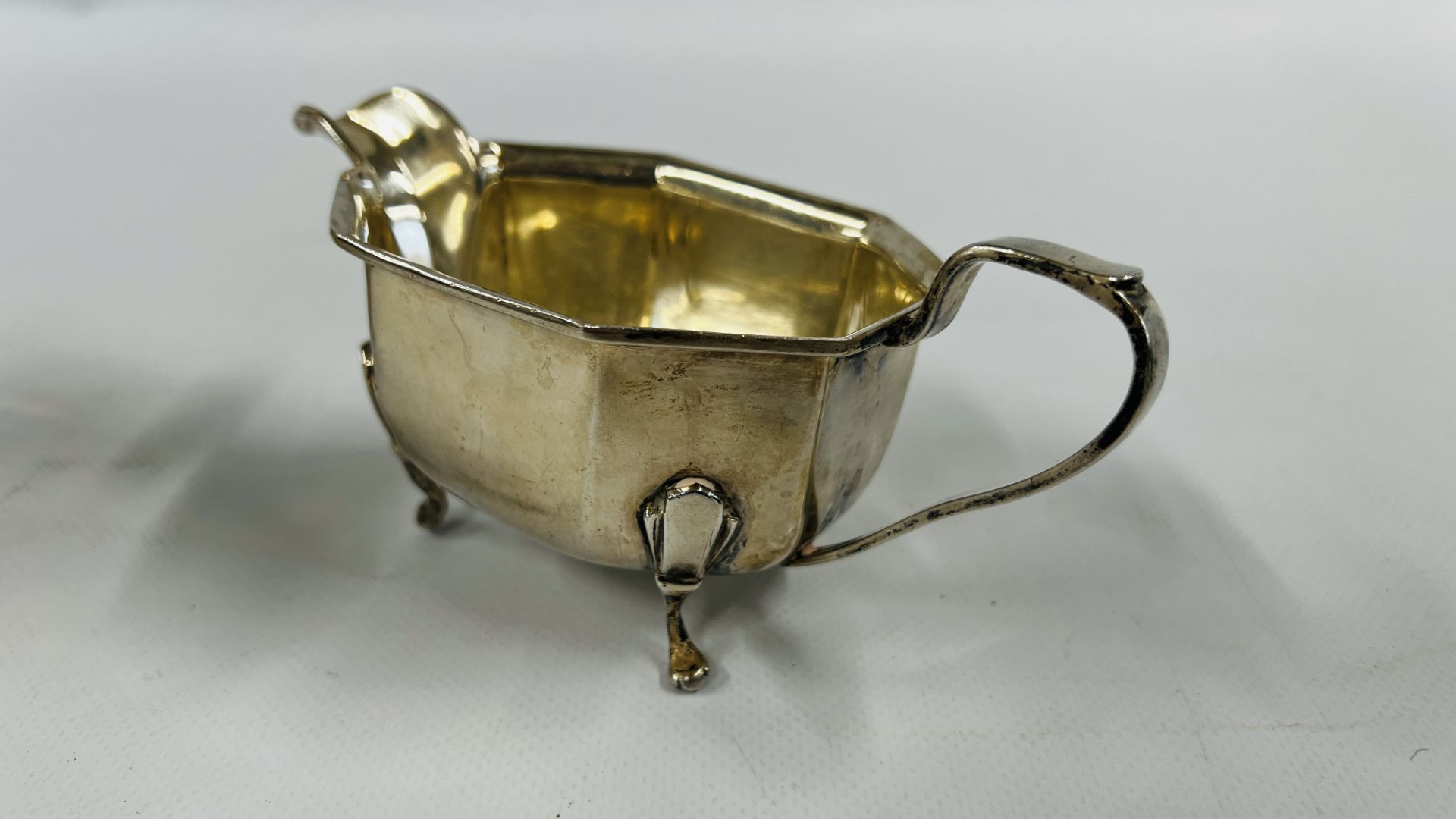 A SILVER SAUCE BOAT, SHEFFIELD ASSAY 1962 C.W.F. - Image 6 of 17