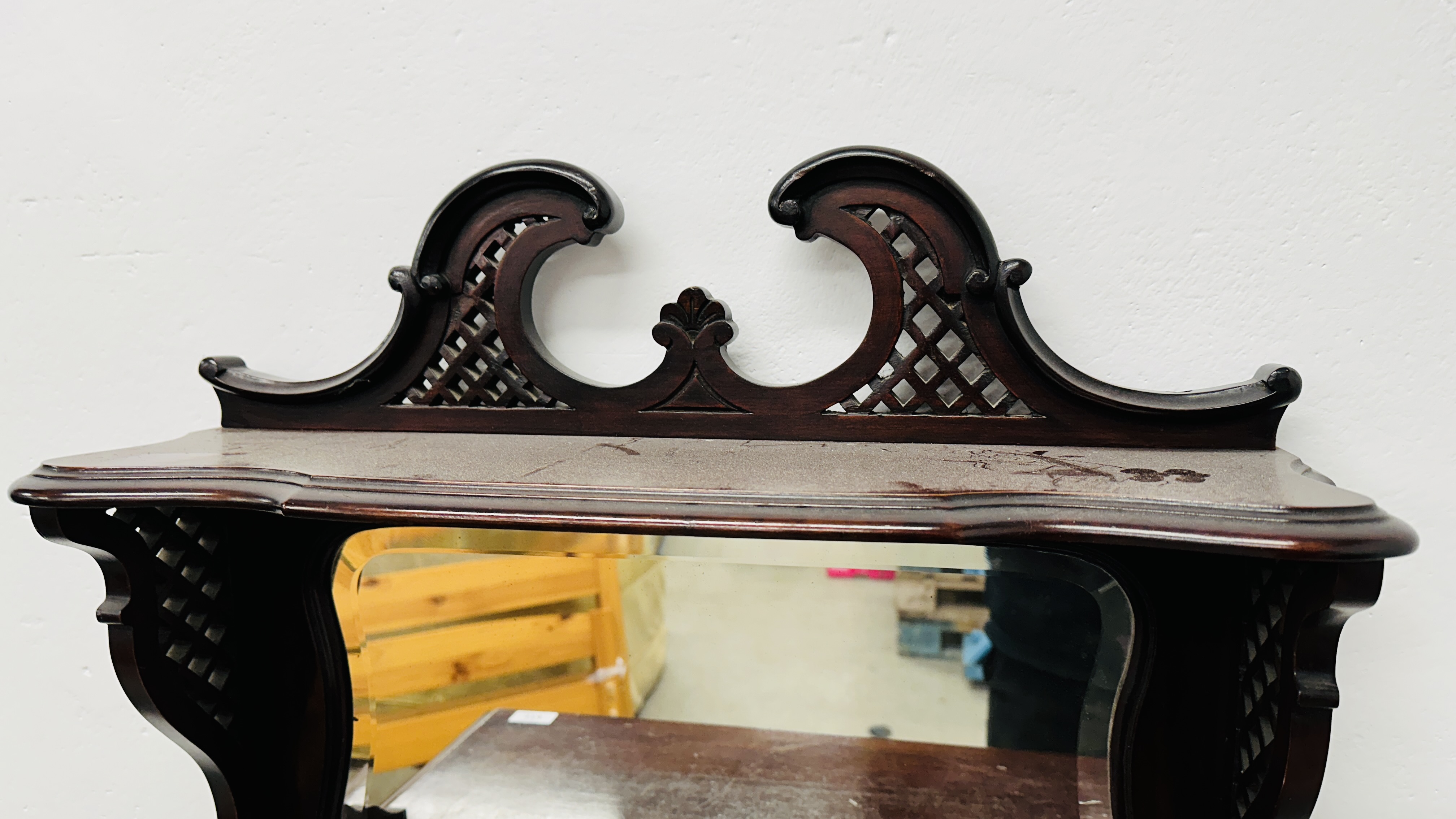 A VICTORIAN MAHOGANY SHEET MUSIC CABINET WITH MIRRORED UPSTAND AND FRETWORK PEDIMENT, - Image 5 of 11