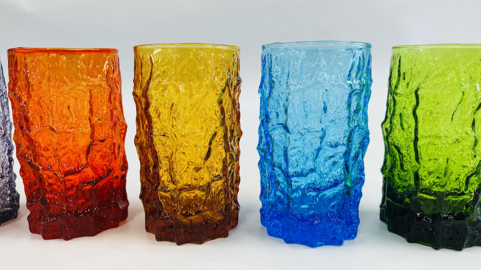 6 COLOURED WHITE FRIARS STYLE GLASSES, H 14CM. - Image 3 of 6