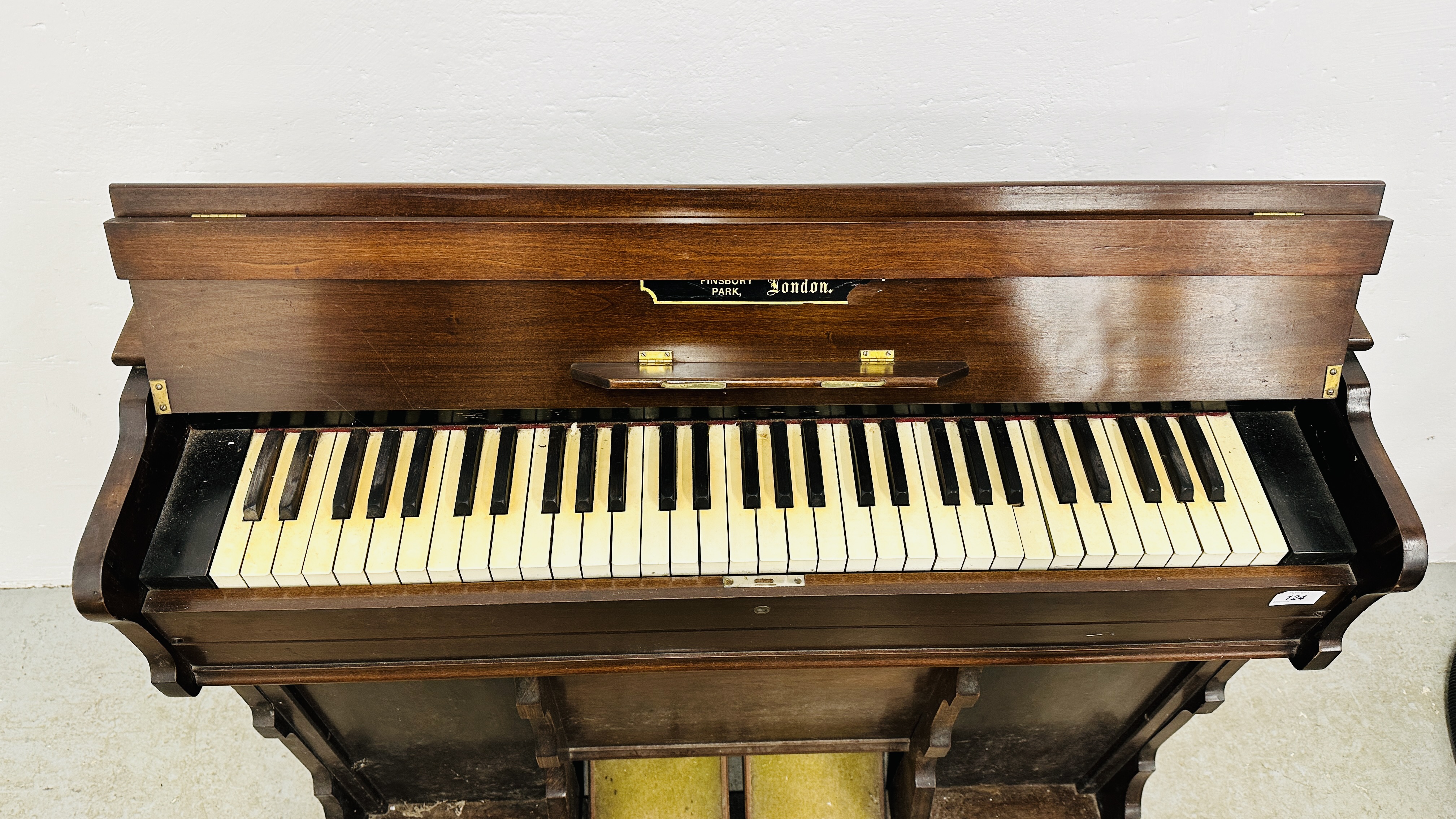 ANTIQUE MAHOGANY CHAPEL HARMONIUM BY ROBERT STATHER FINSBURY PARK LONDON. - Image 2 of 8