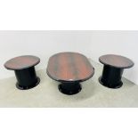 3 MATCHING DESIGN HIGH GLOSS MAHOGANY FINISH COFFEE TABLES INCLUDING A PAIR OF CIRCULAR AND 1 OVAL.