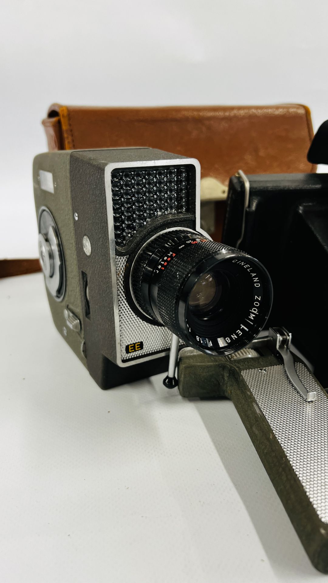 FIVE VINTAGE CAMERA'S TO INCLUDE POLAROID COLORPACK 80, SIX-20 BROWNIE E, - Image 6 of 6