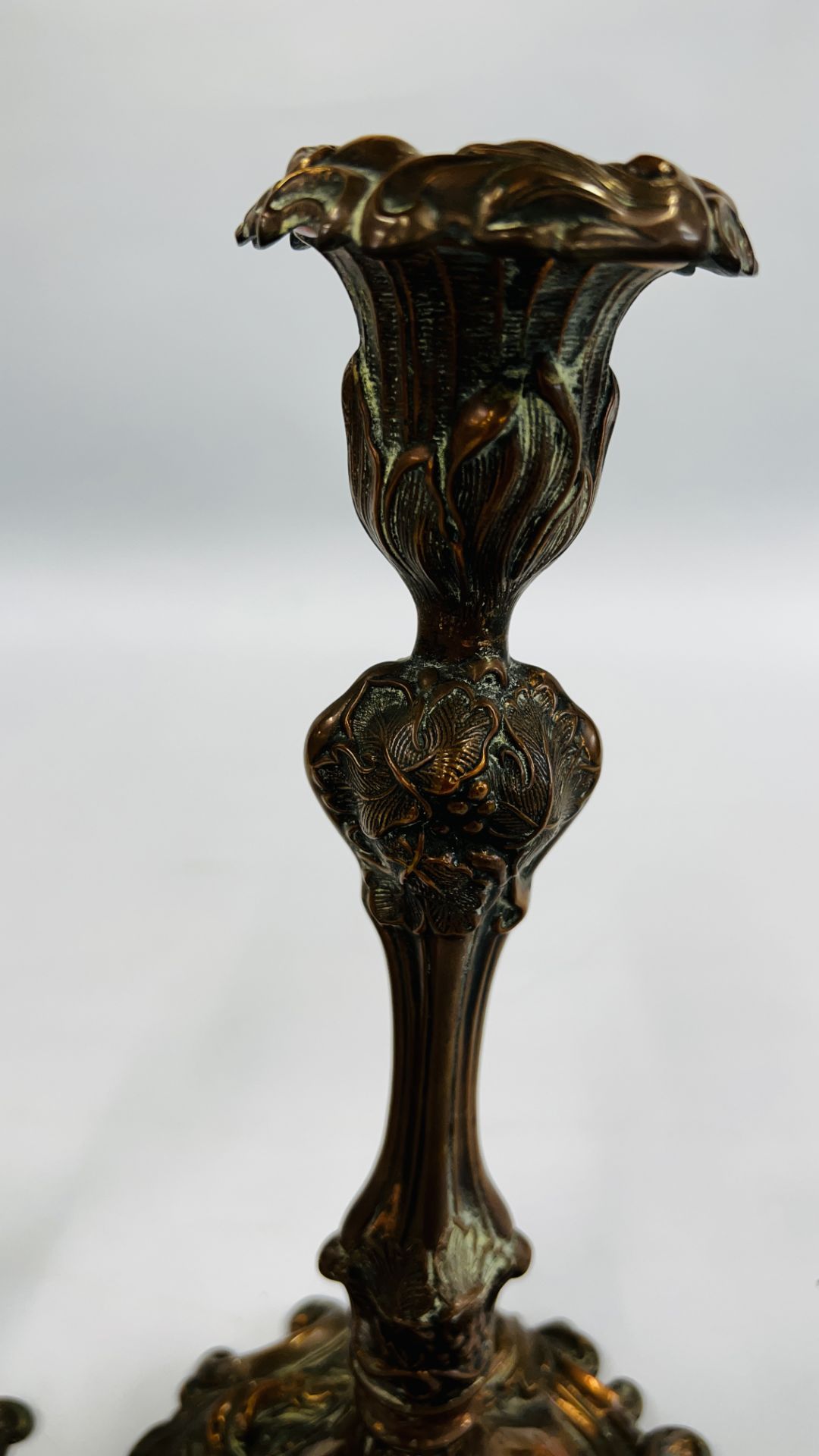 A PAIR OF ORNATE C19TH COPPER CANDLESTICKS WITH DETACHABLE SCONCES - HEIGHT 27CM. - Image 12 of 20