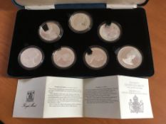 COINS: 1980 QUEEN MOTHER 80th BIRTHDAY SILVER PROOF CROWN SET OF SEVEN COINS IN CASE,