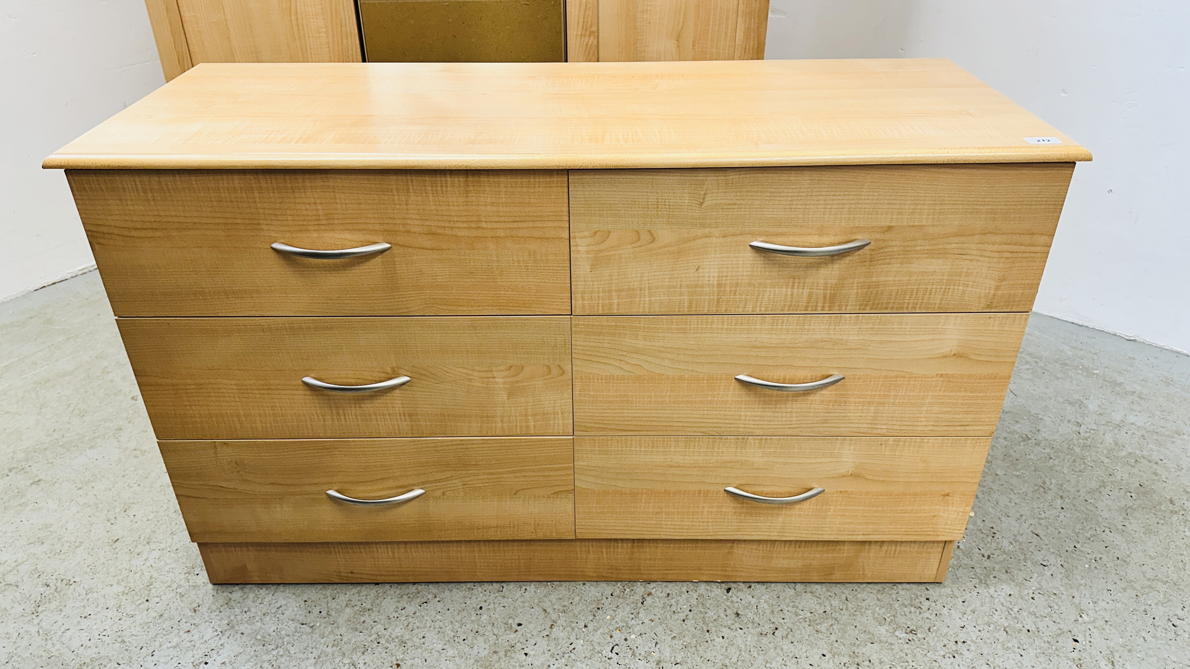 A MODERN 6 DRAWER BEECH FINISH CHEST W 122 X D 45 X H 74CM. - Image 2 of 13