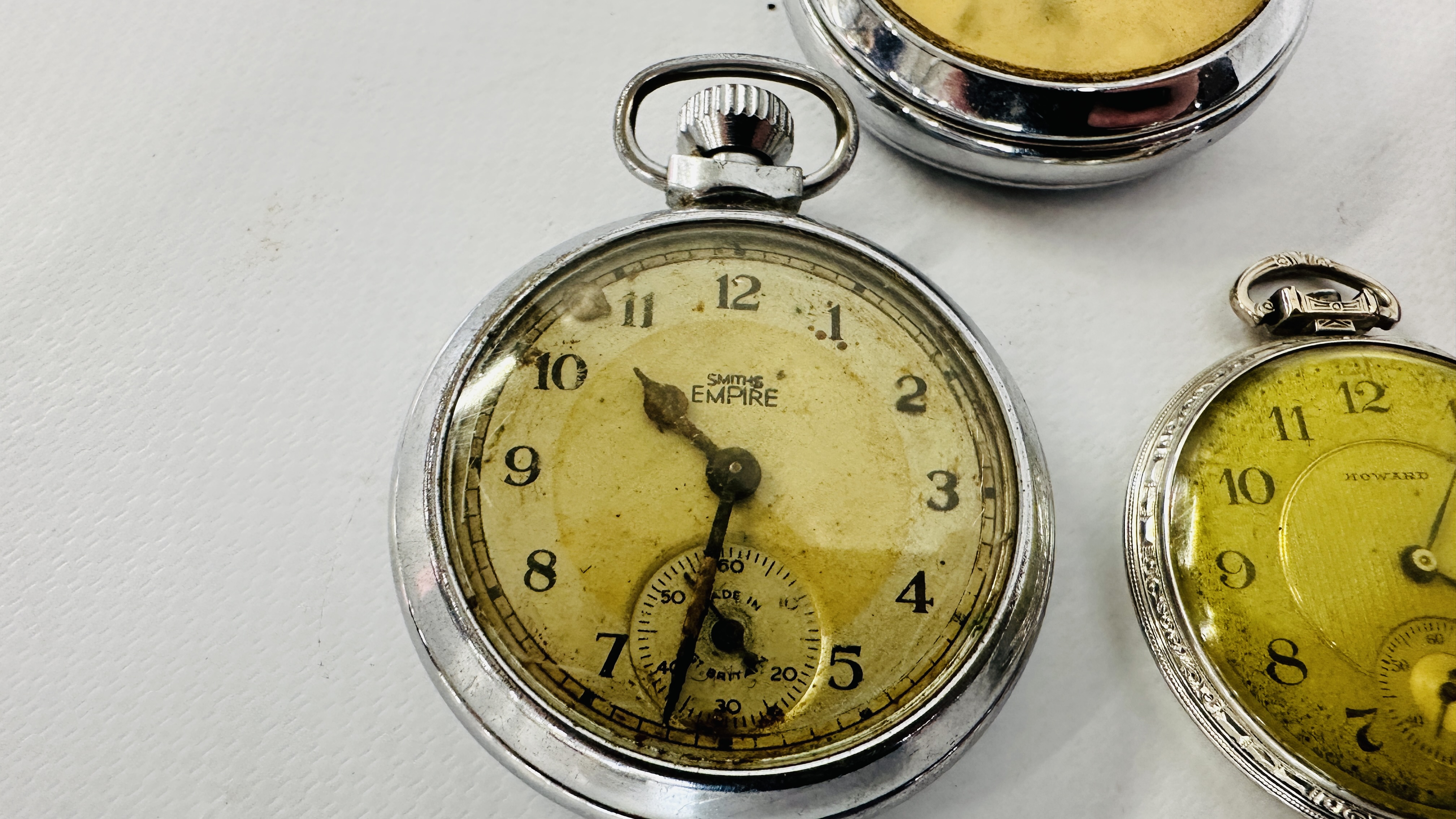 A GROUP OF THREE POCKET WATCHES TO INCLUDE SMITHS EMPIRE, - Image 4 of 10