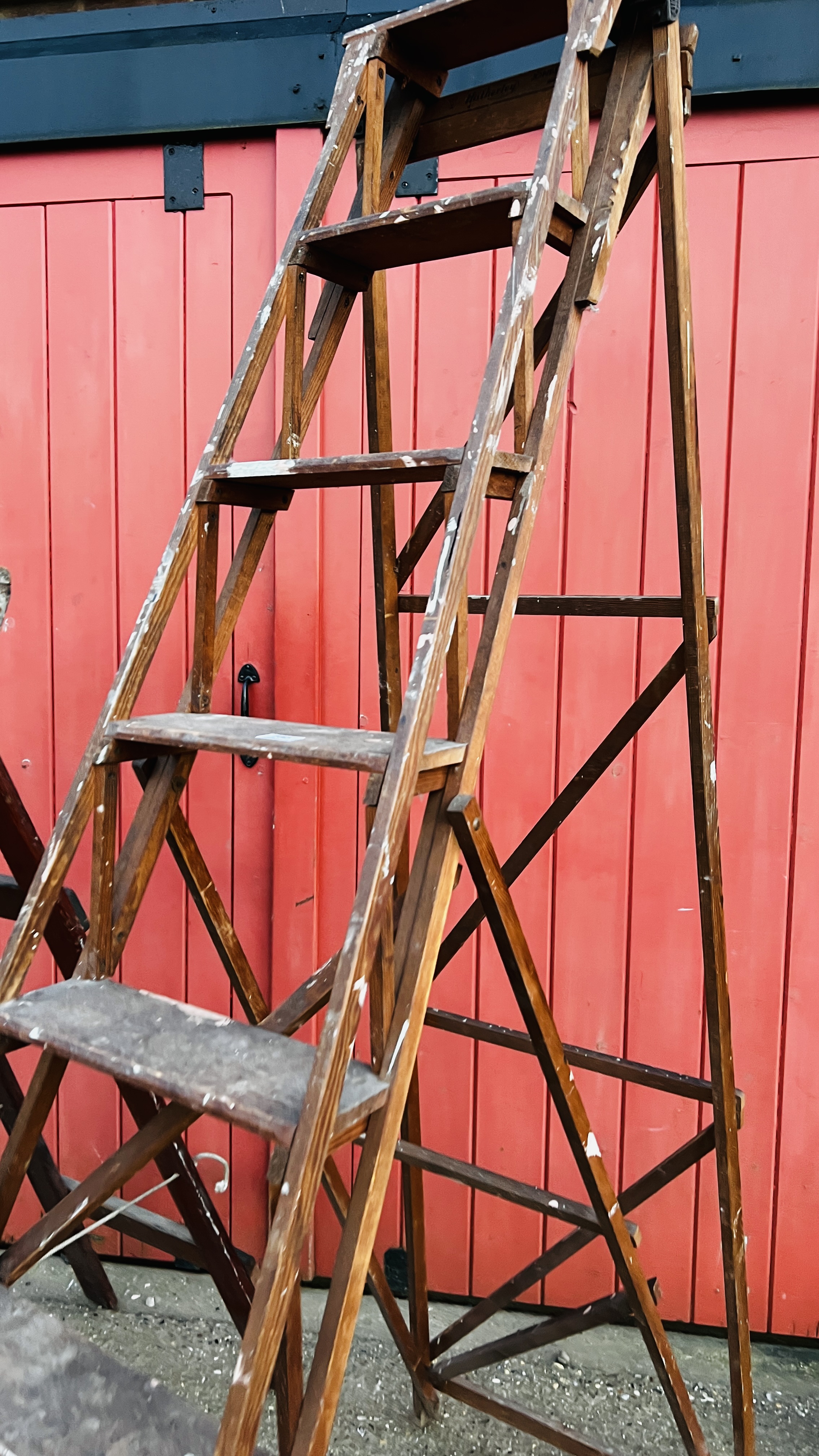 TWO SETS OF VINTAGE WOODEN LADDERS ONE HAVING A CAST PLAQUE TITLED "THE HATHERLEY" (COLLECTORS ITEM - Image 3 of 17