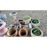 A GROUP OF GARDEN STONEWORK AND TERRACOTTA TO INCLUDE PAIR PLANTERS, BALUSTER BIRD BATH,