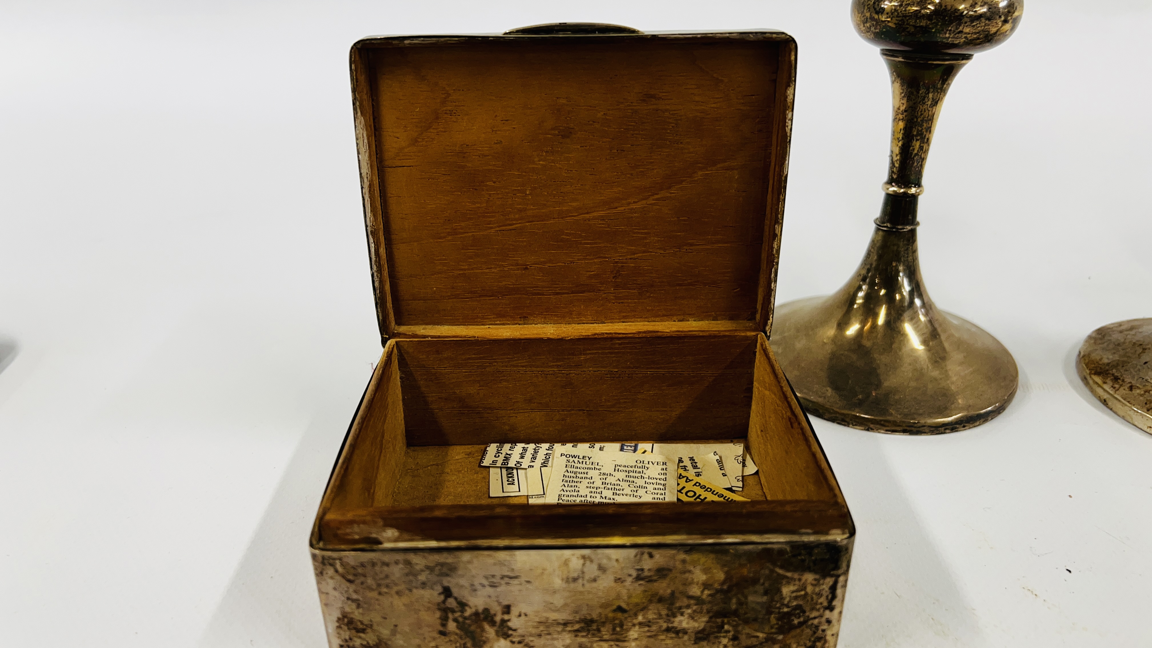 A SILVER CIGARETTE BOX ALONG WITH A SILVER WATCH CHAIN (BOX 11.25 X 8. - Image 6 of 17