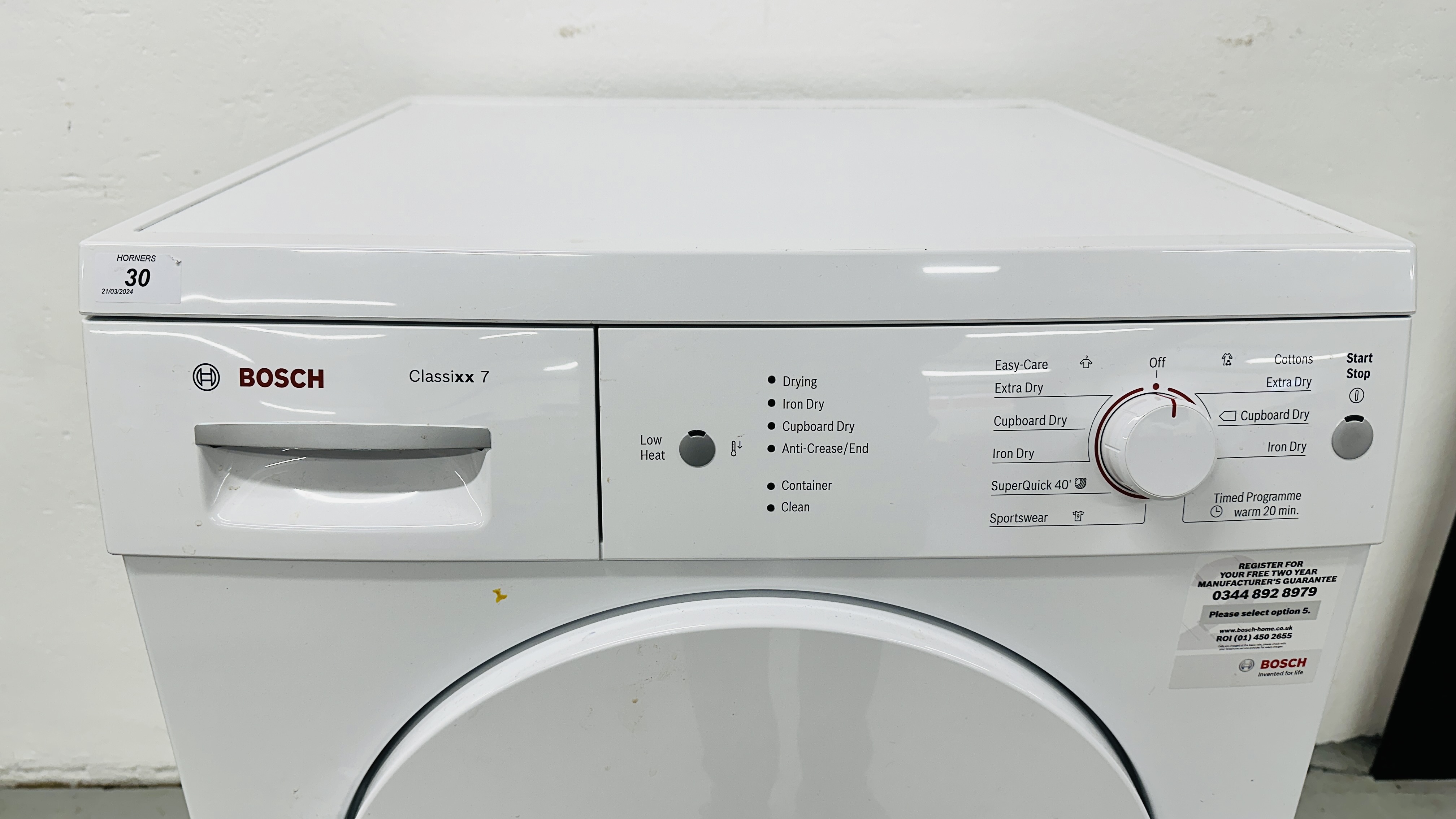 BOSCH CLASSIXX 7 CONDENSER TUMBLE DRYER - SOLD AS SEEN. - Image 2 of 7