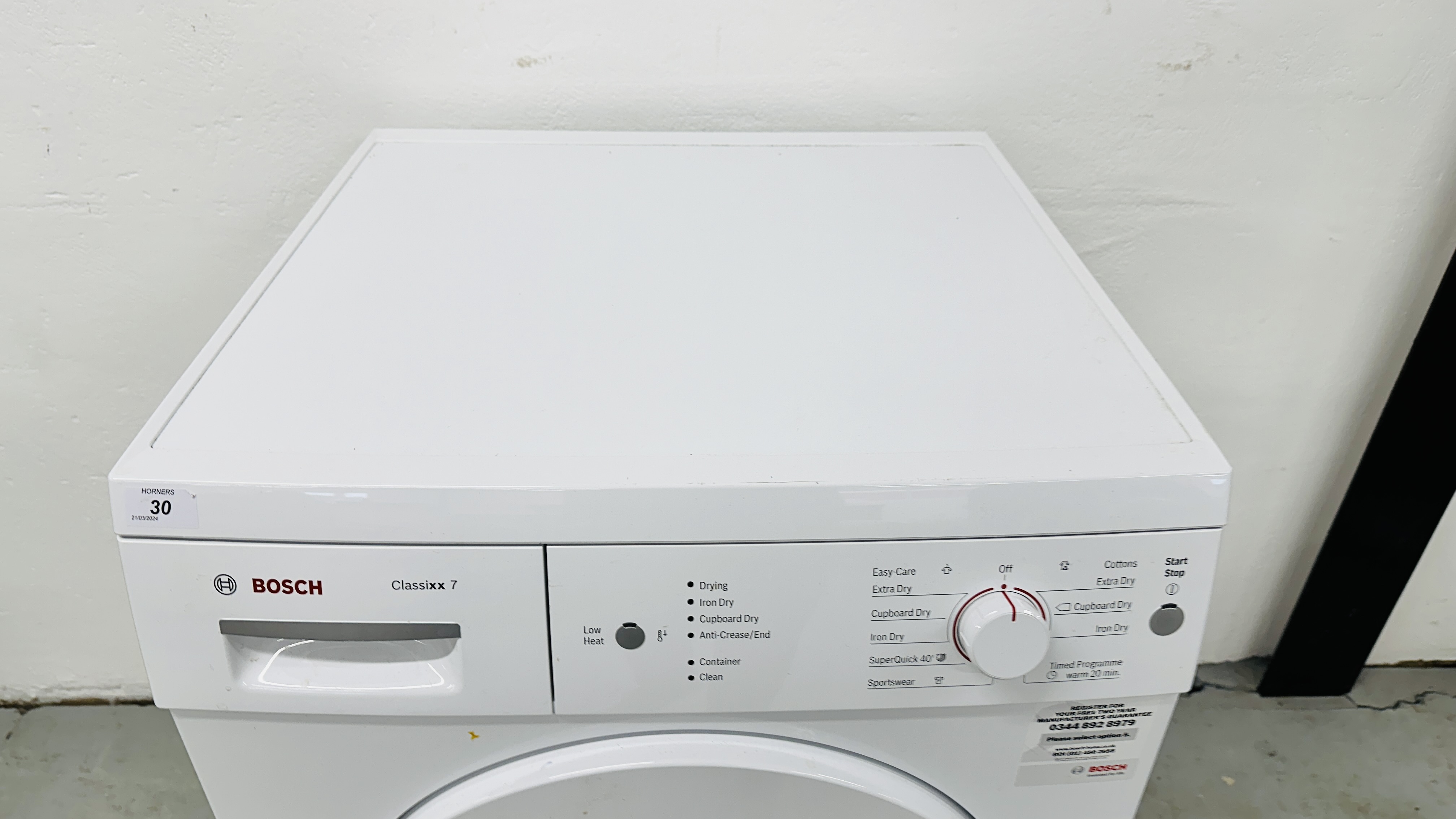 BOSCH CLASSIXX 7 CONDENSER TUMBLE DRYER - SOLD AS SEEN. - Image 5 of 7