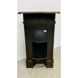 A VINTAGE CAST IRON FIRE PLACE BOXED AS NEW.
