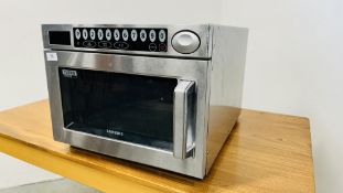 A SAMSUNG STAINLESS STEEL 1500 WATT COMMERCIAL MICROWAVE OVEN MODEL CM1529 - INTERNAL TRAY A/F -