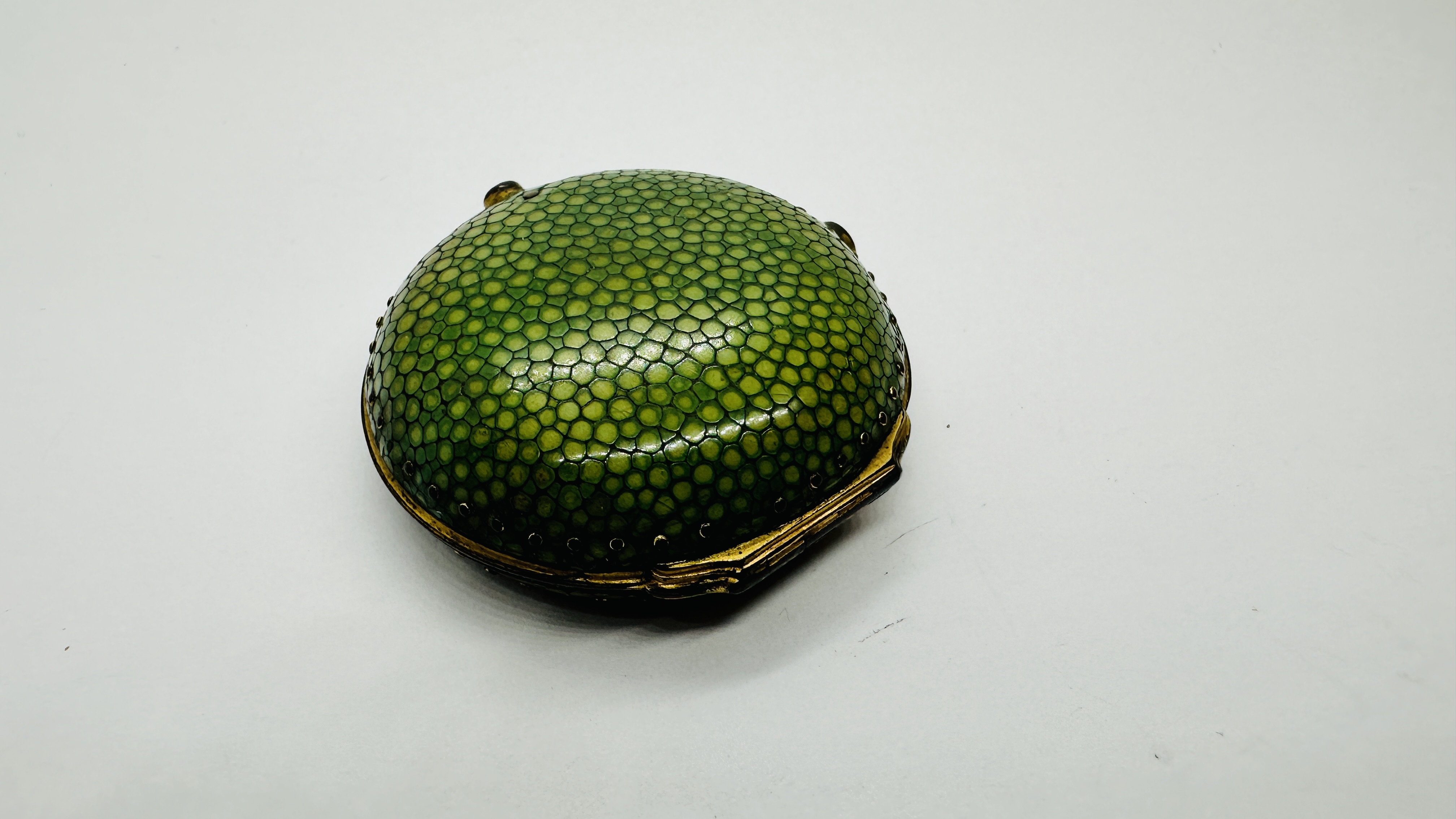 AN ANTIQUE SHAGREEN POCKET WATCH CASE - DIAM 4.5CM. - Image 8 of 9