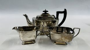 A SILVER THREE PIECE TEA SERVICE COMPRISING TEAPOT SUGAR BOWL AND MILK JUG BIRMINGHAM 1938.