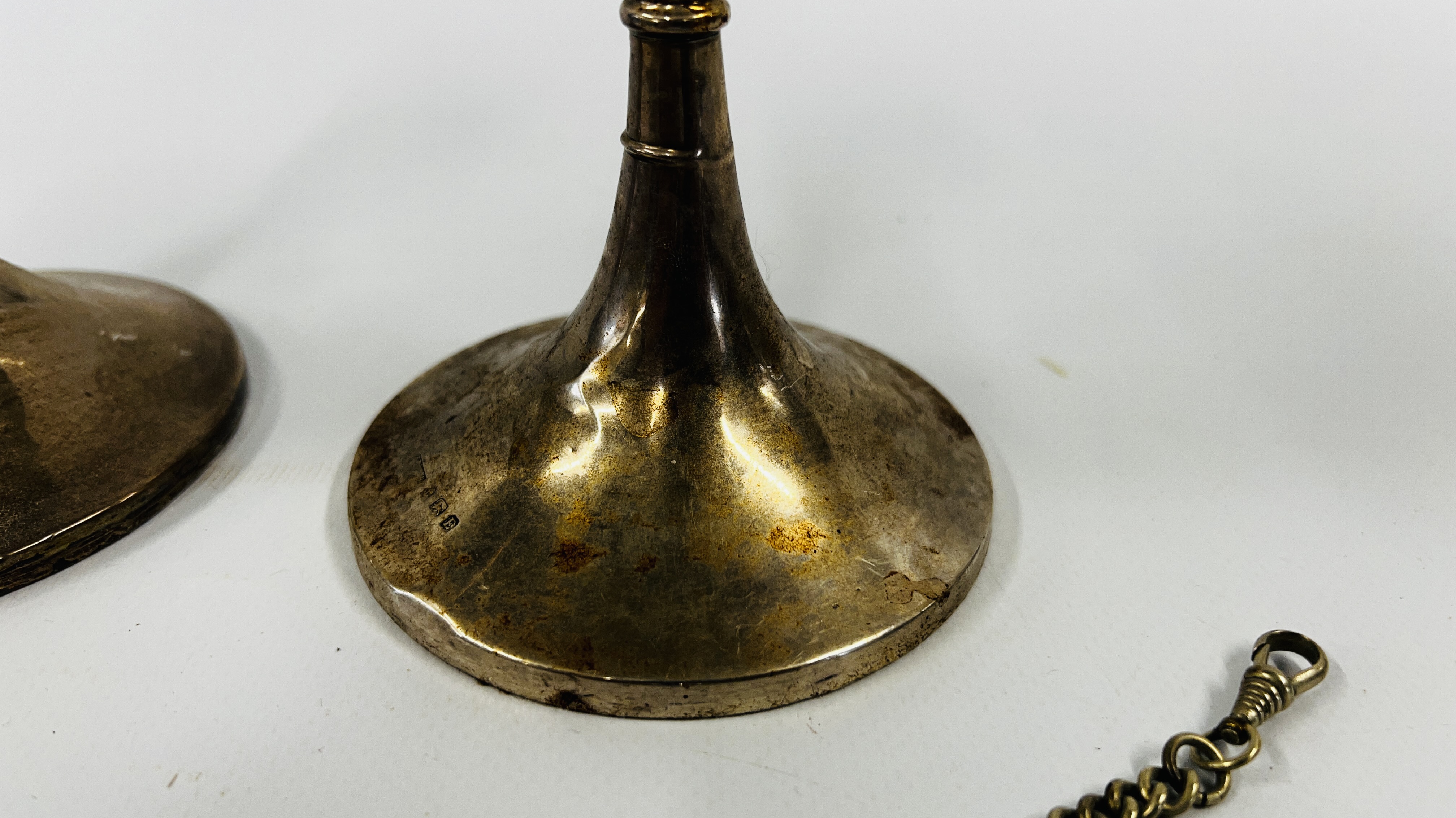 A SILVER CIGARETTE BOX ALONG WITH A SILVER WATCH CHAIN (BOX 11.25 X 8. - Image 11 of 17