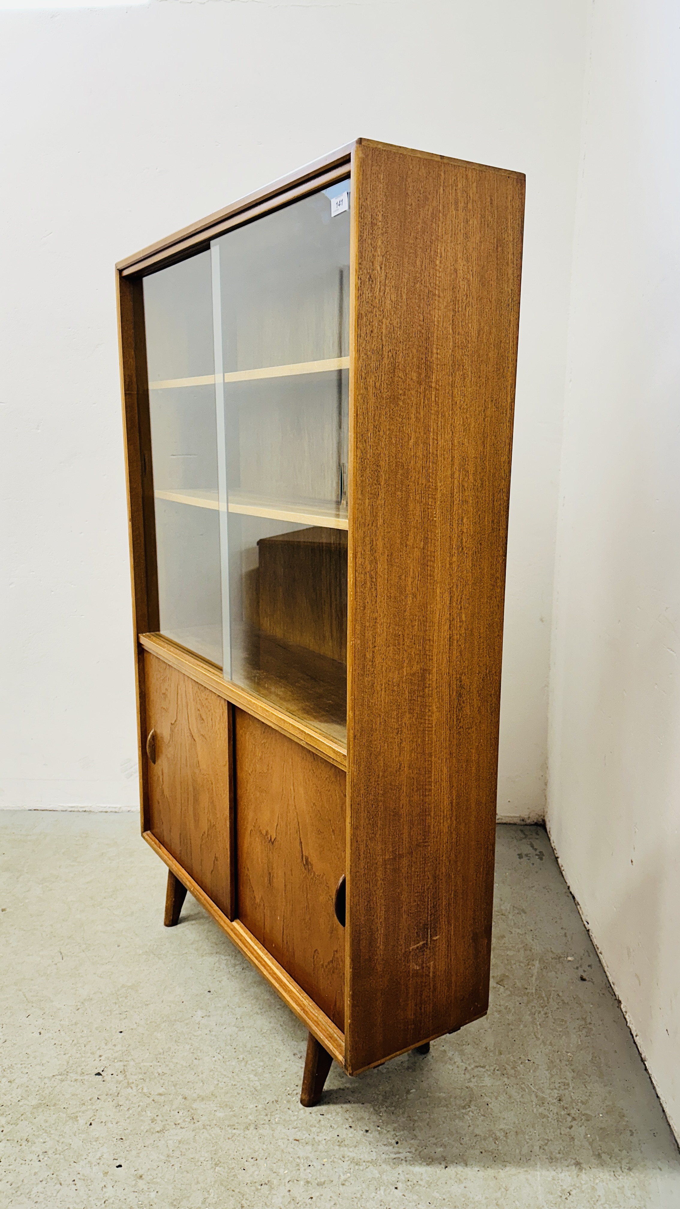 MID CENTURY TEAK GLAZED TOP DISPLAY CABINET BY HERBERT GIBBS WITH TWO DOOR SLIDING CUPBOARD BASE W - Image 2 of 8