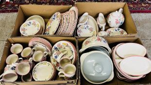 AN EXTENSIVE GROUP OF STAFFORDSHIRE CHELSEA TEA AND DINNERWARE.