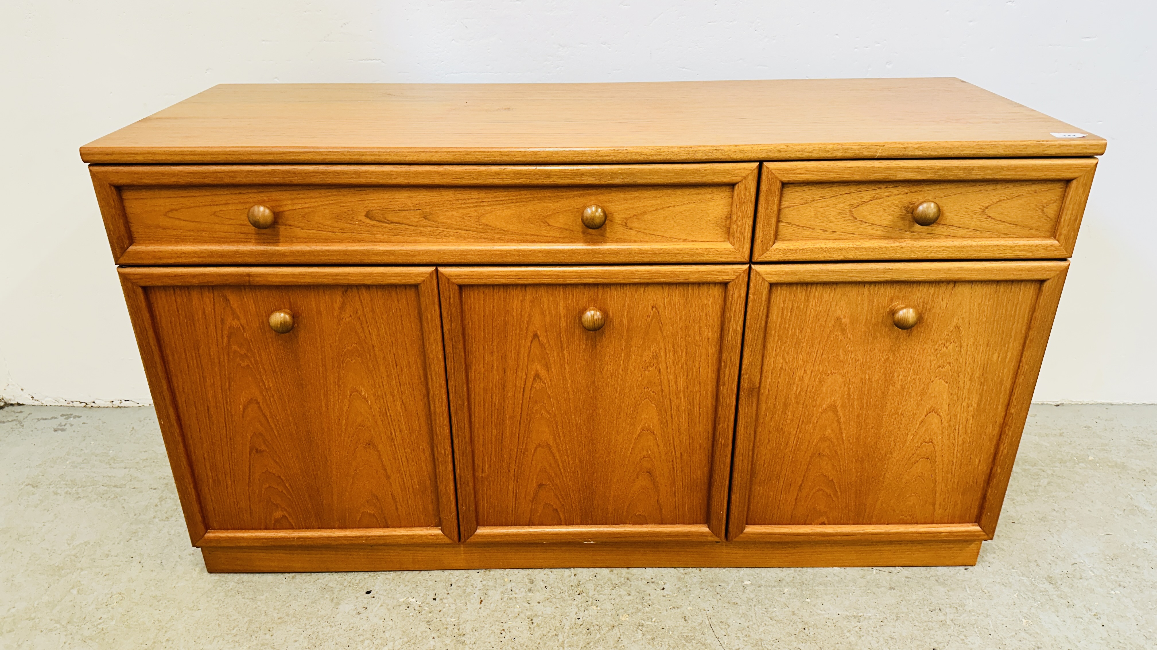 A G PLAN TEAK SIDEBOARD W 130CM D 46CM H 73CM.