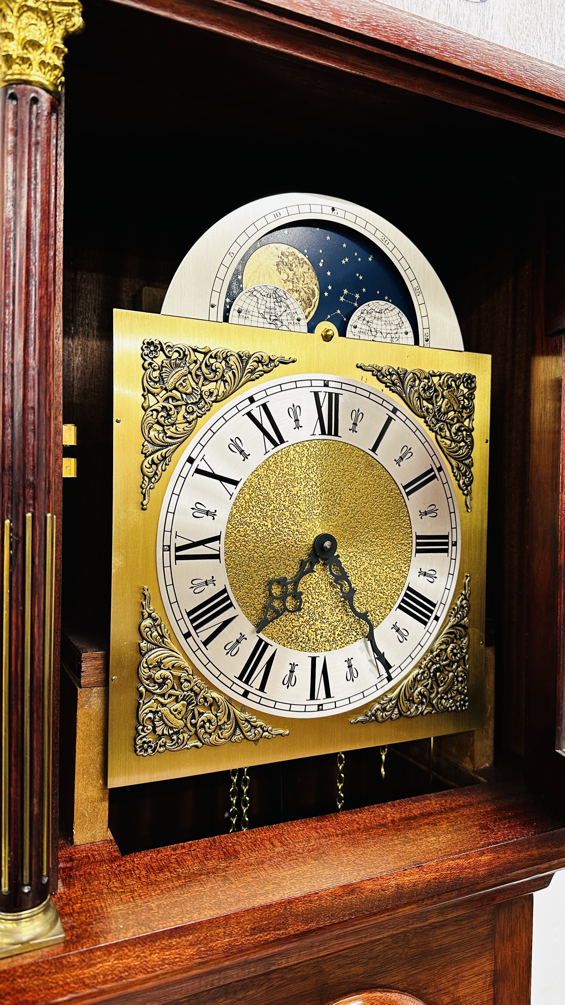 A MAHOGANY CASED REPRODUCTION GRANDFATHER CLOCK WITH MOON PHASE DIAL, - Image 9 of 9