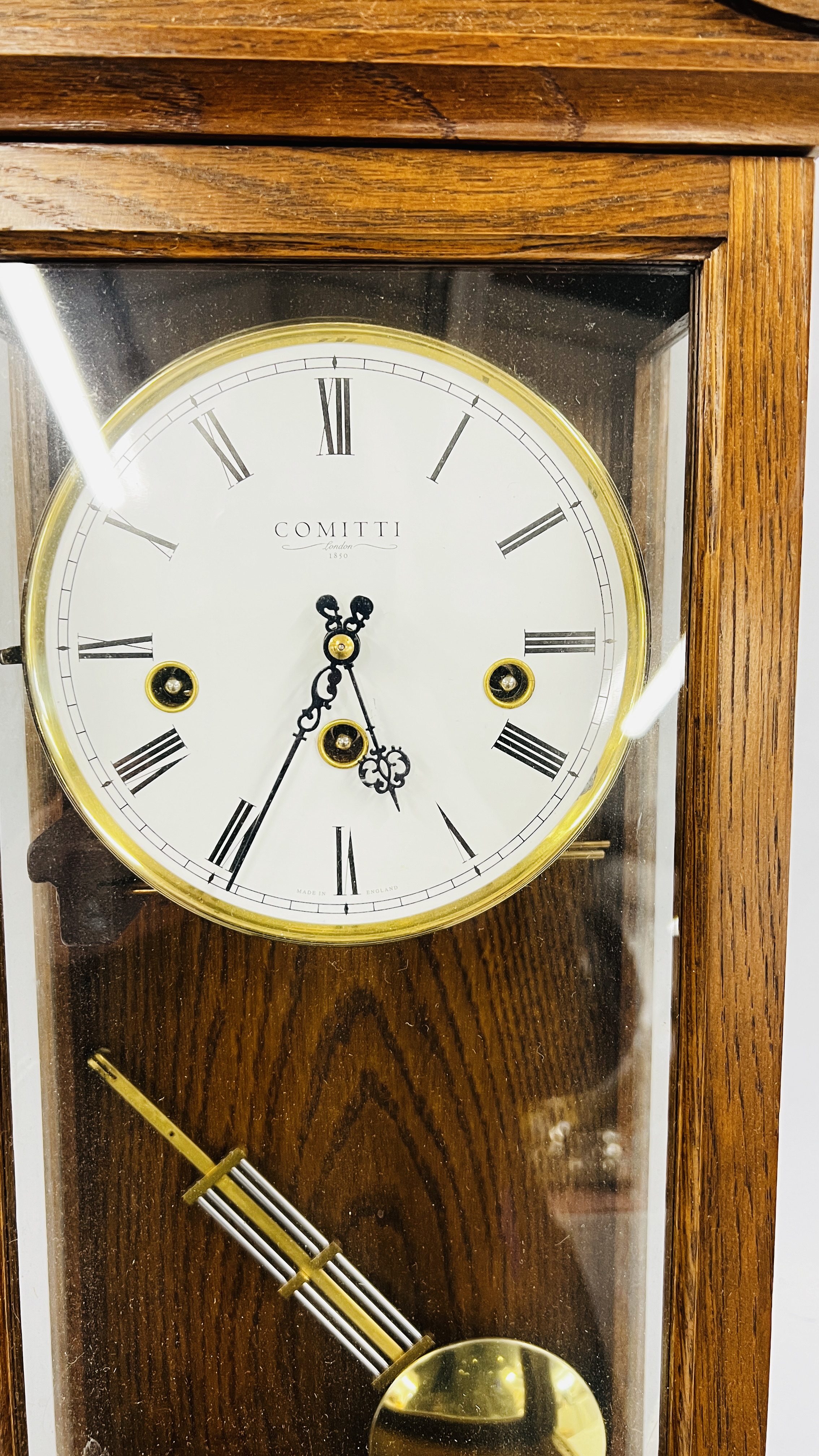 GOOD QUALITY REPRODUCTION WESTMINSTER CHIMING WALL CLOCK BY COMITTI OF LONDON, H 59CM. - Image 2 of 5