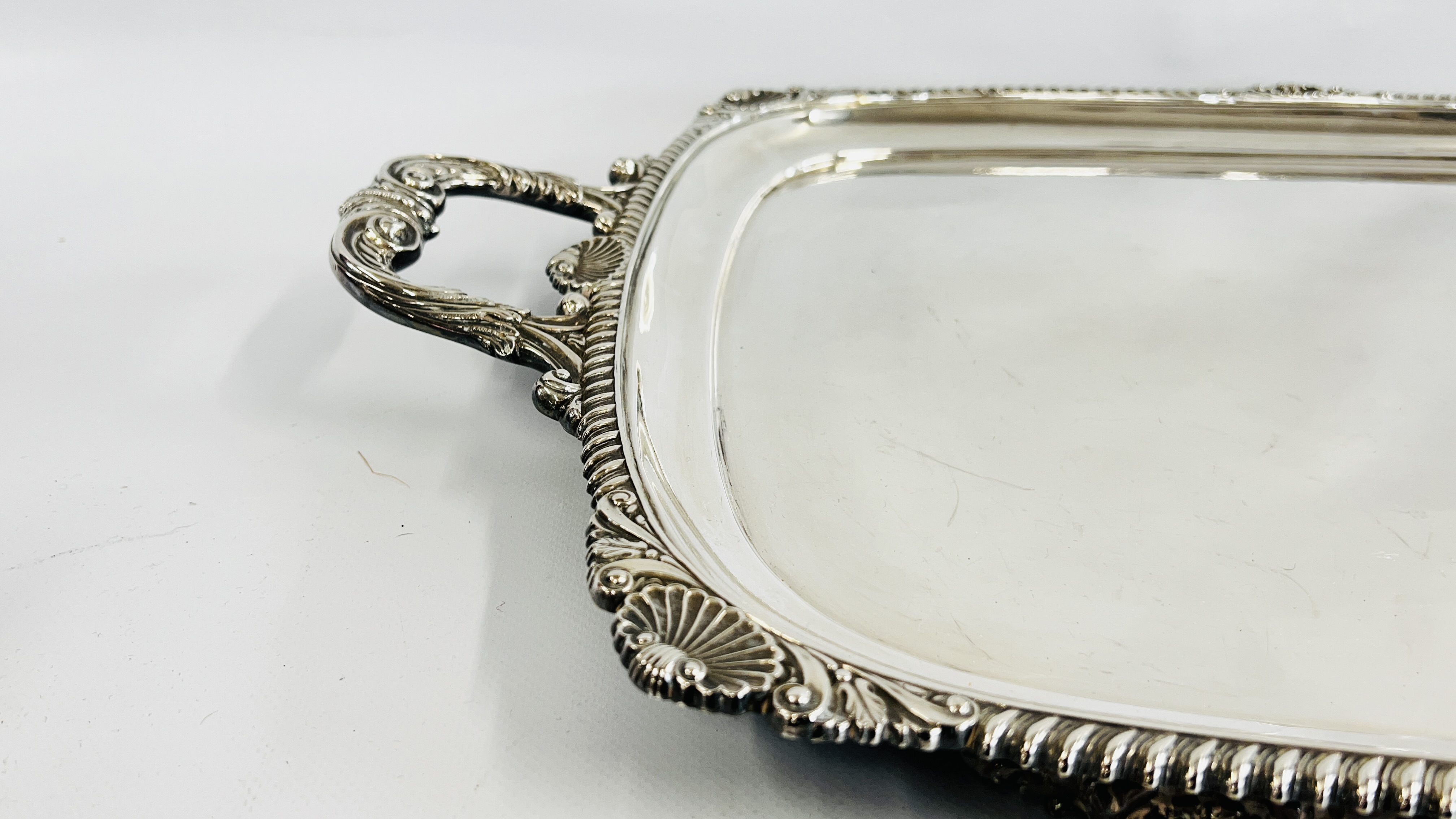 A VINTAGE 4 PIECE SILVER PLATED TEA SET AND AN IMPRESSIVE TWO HANDLED TRAY OF SHELL DESIGN MARKED H. - Image 6 of 9