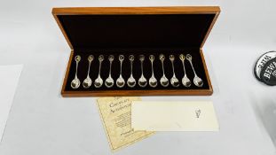 AN RSPB SILVER SPOON COLLECTION, J PINCHES LON 1975, 12 SPOONS.