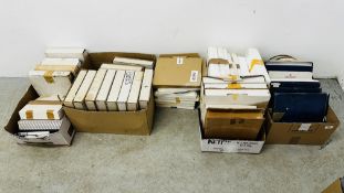 5 BOXES CONTAINING AN EXTENSIVE COLLECTION OF COLLECTORS PLATES TO INCLUDE EXAMPLES MARKED ROYAL