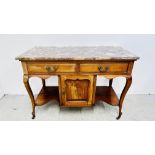 AN EDWARDIAN MARBLE TOP MAHOGANY WASH STAND W 108CM D 51CM H 75CM.