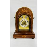 A C19TH ROSEWOOD AND INLAID ARCHED DIAL MANTEL CLOCK, STRIKING ON GONGS HEIGHT 44.5CM.