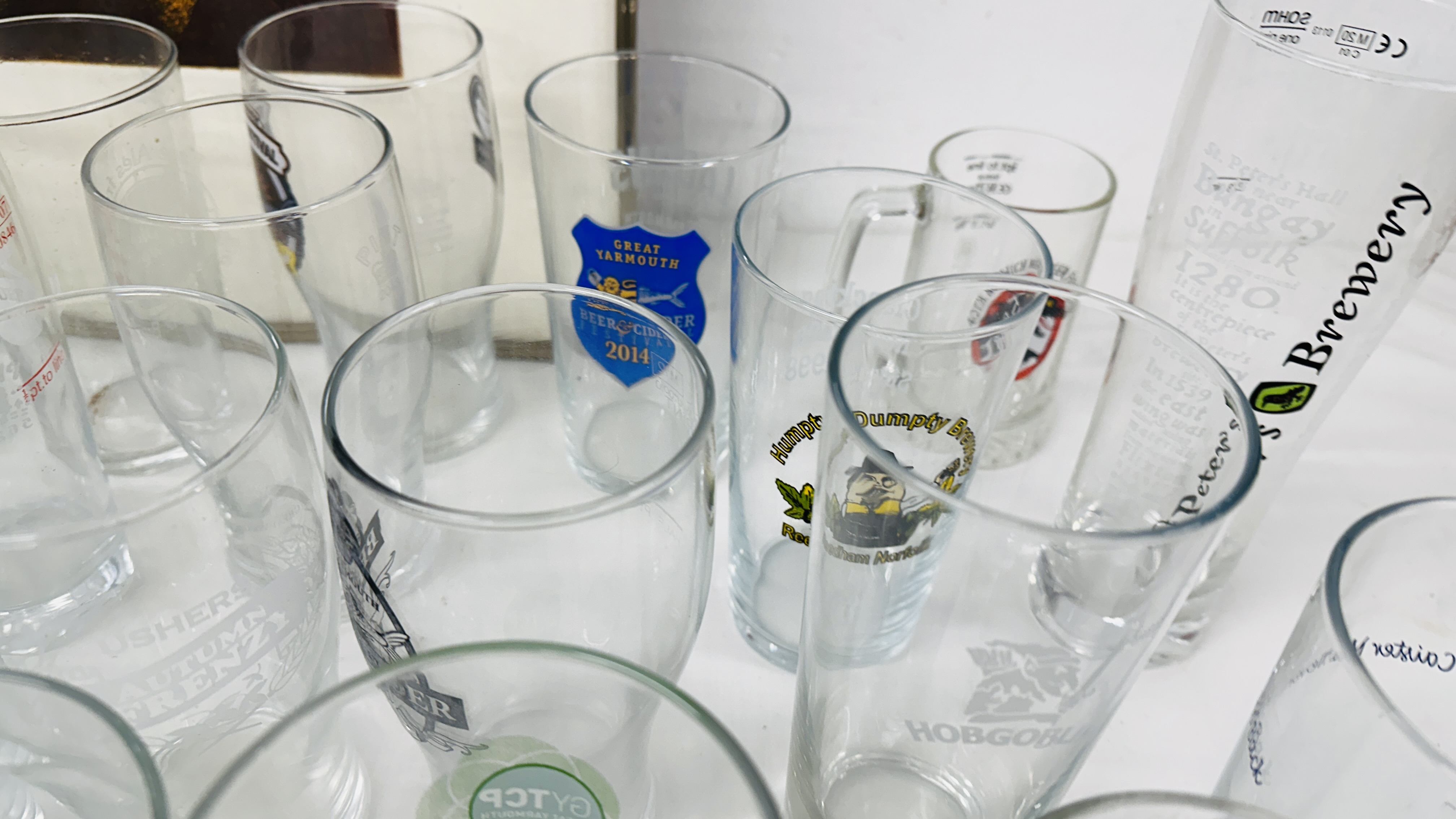 36 X VARIOUS BEER FESTIVAL GLASSES AND OTHER INCLUDING LOCAL, GREAT YARMOUTH, NORWICH, - Image 10 of 13