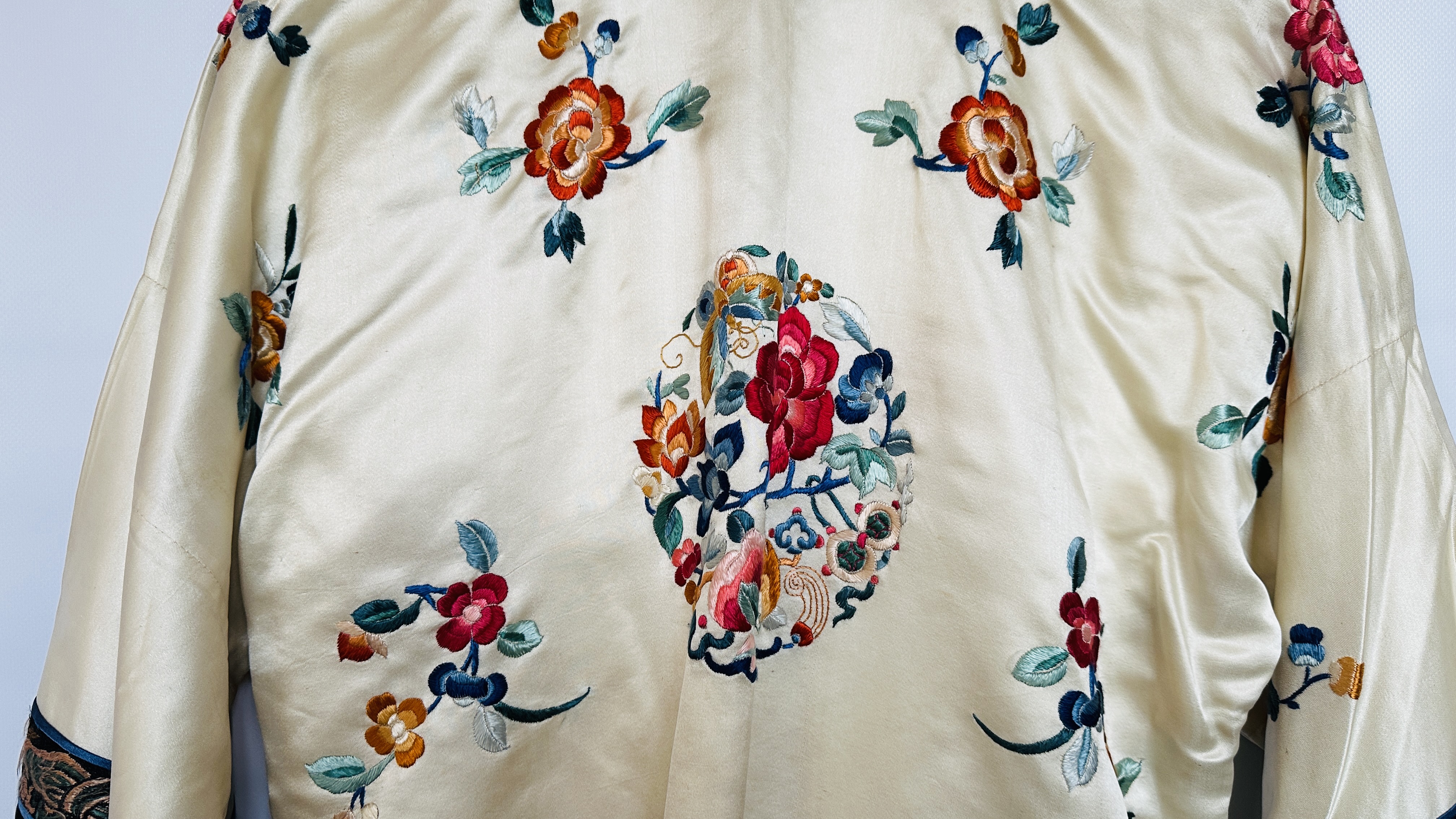 1920S CREAM SATIN CHINESE PYJAMAS, HEAVILY EMBROIDERED WITH FLOWERS, BLACK EMBROIDERED AT NECKLINE, - Image 24 of 36