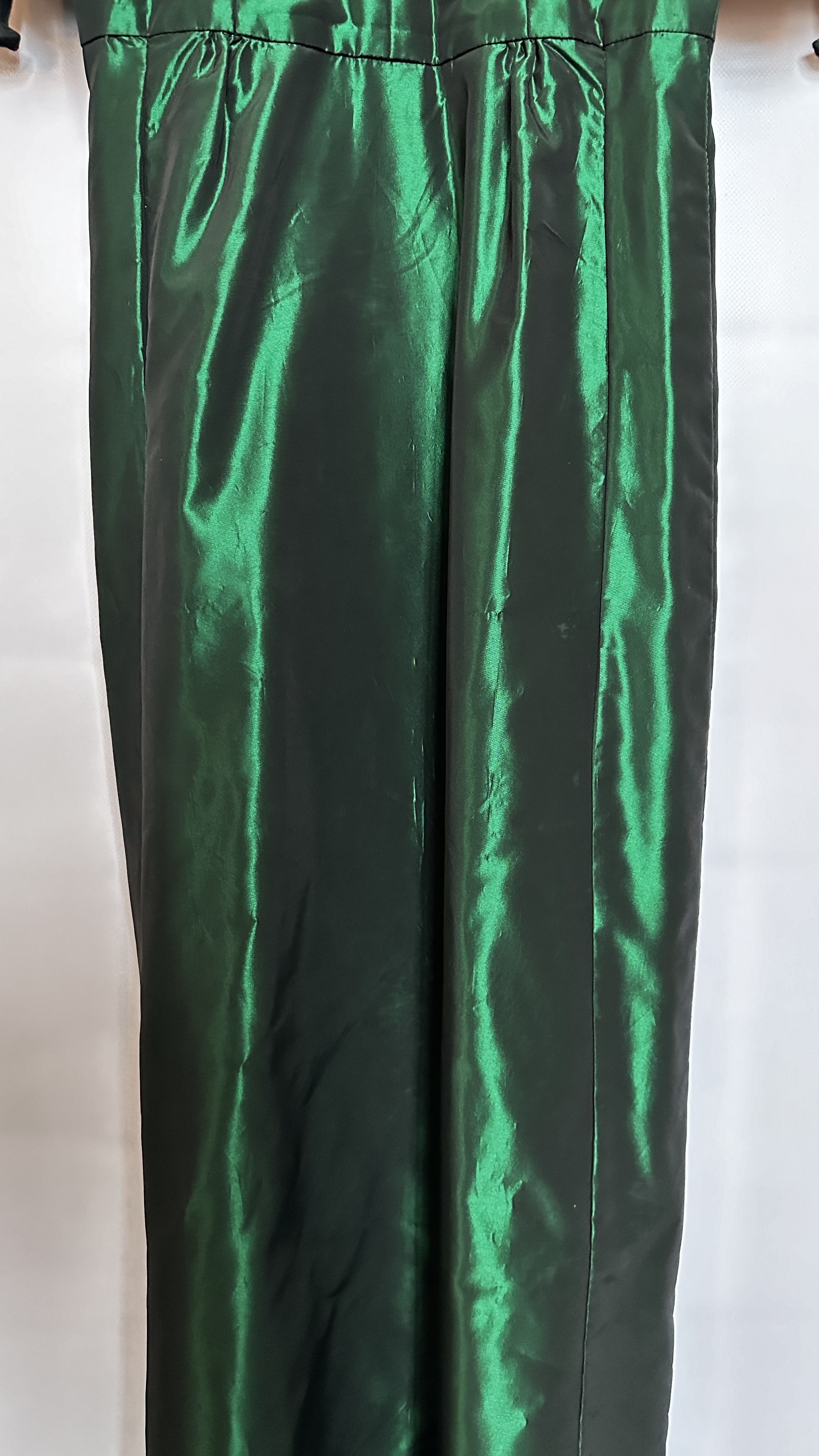 1940S GREEN SHOT TAFFETA EVENING DRESS WITH BOLERO, - Image 18 of 38