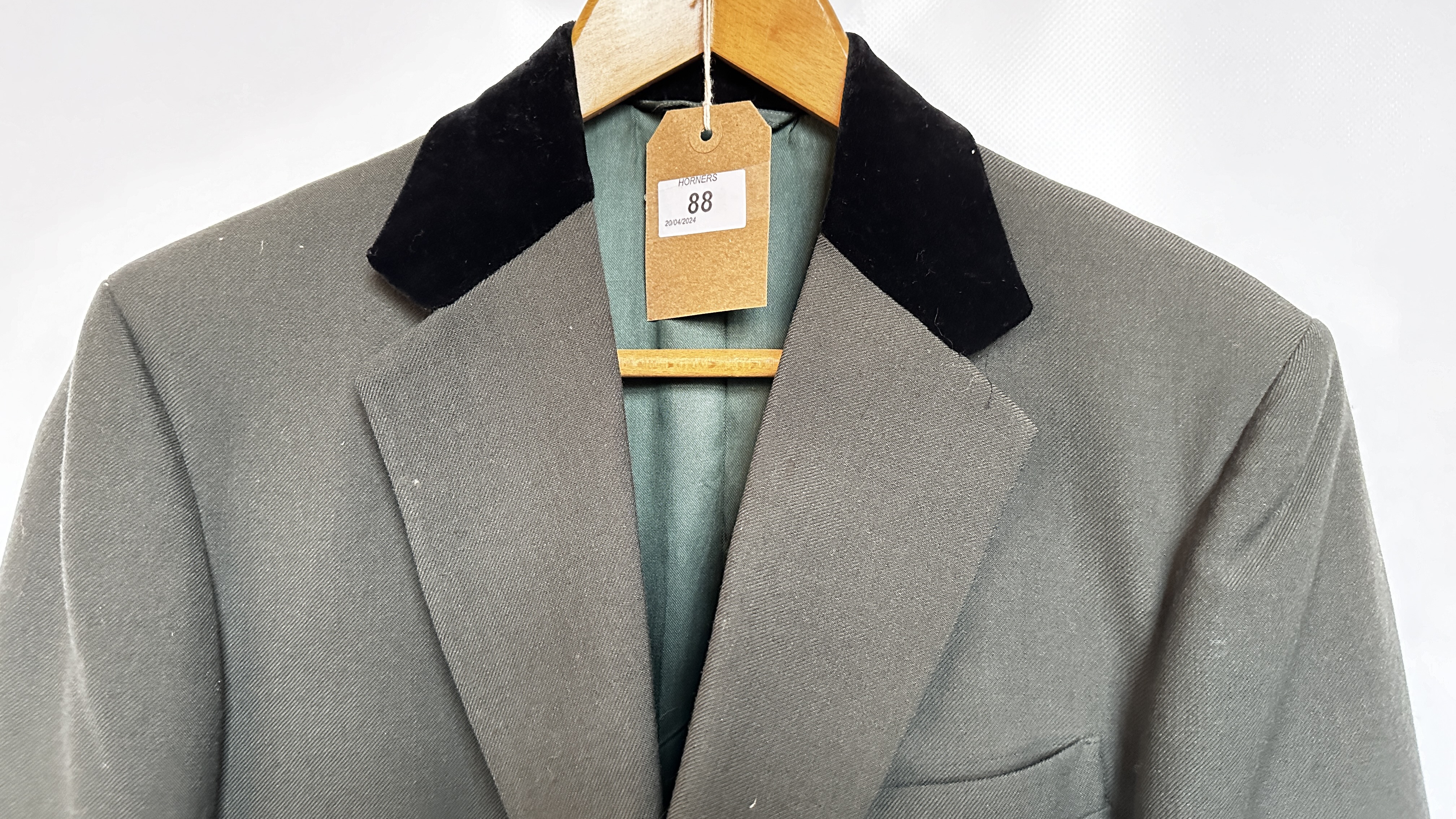 1950S BURTON DARK GREEN WOOL ¾ LENGTH TEDDY BOY JACKET, - Image 2 of 13