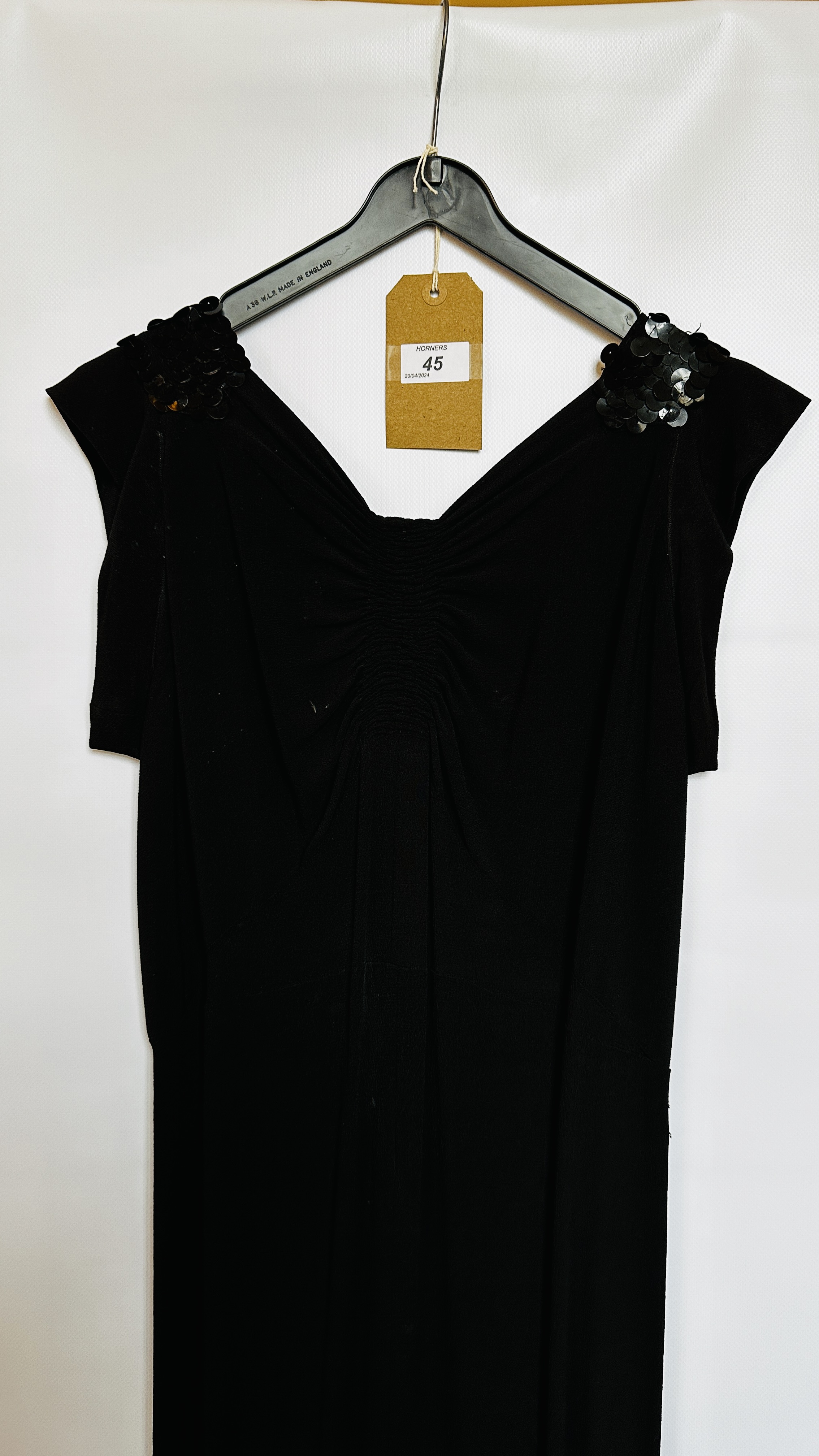 1930S BLACK HEAVY CREPE GOWN, - Image 13 of 17