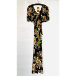 1940S CLASSIC BLACK FLOWERED CREPE GOWN, V NECKLINE AND CLIP,