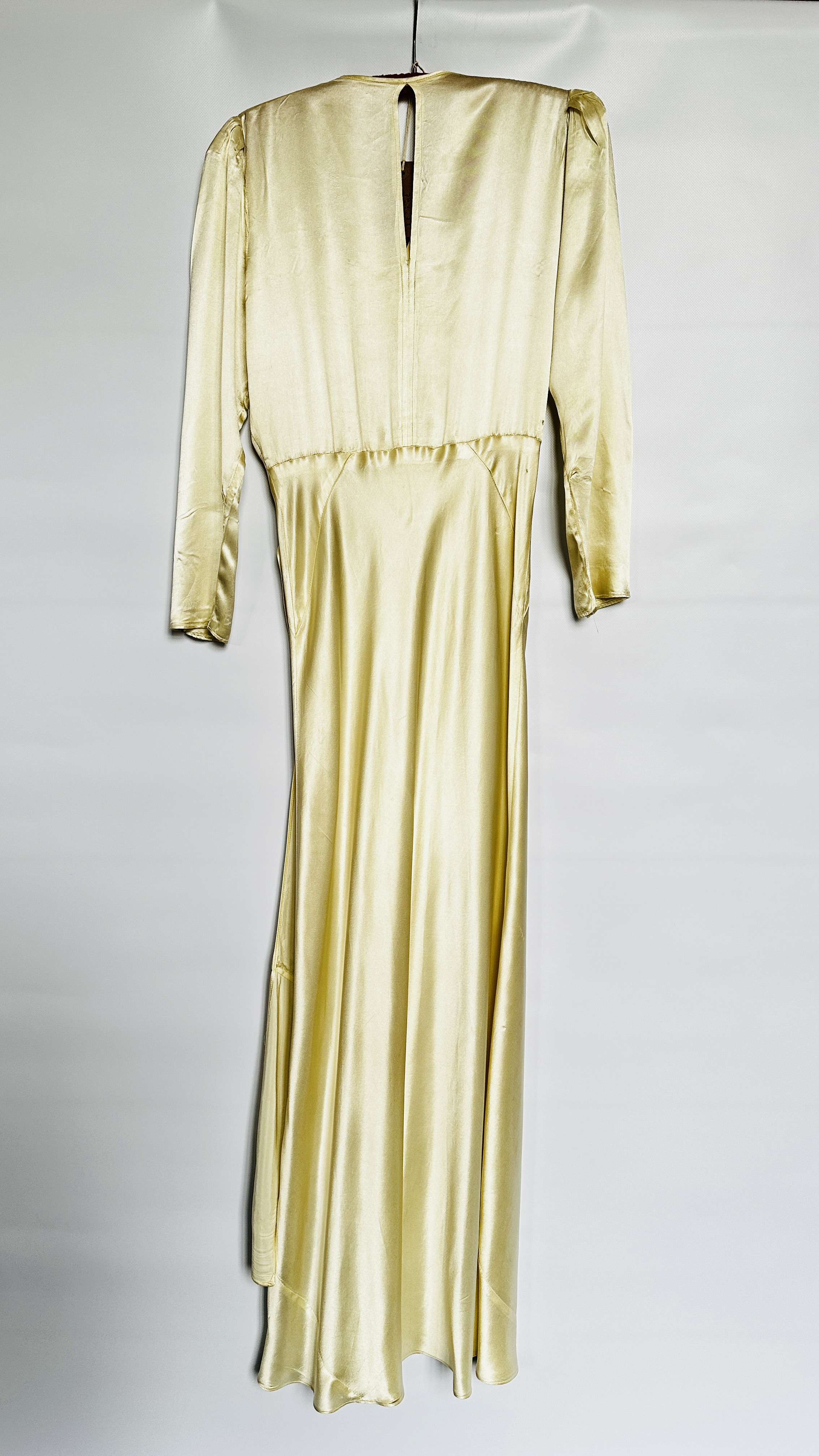 1940S CREAM SATIN GOWN, EMBROIDERED WAIST AND NECKLINE, LONG SLEEVES & BELT - A/F CONDITION, - Image 8 of 14