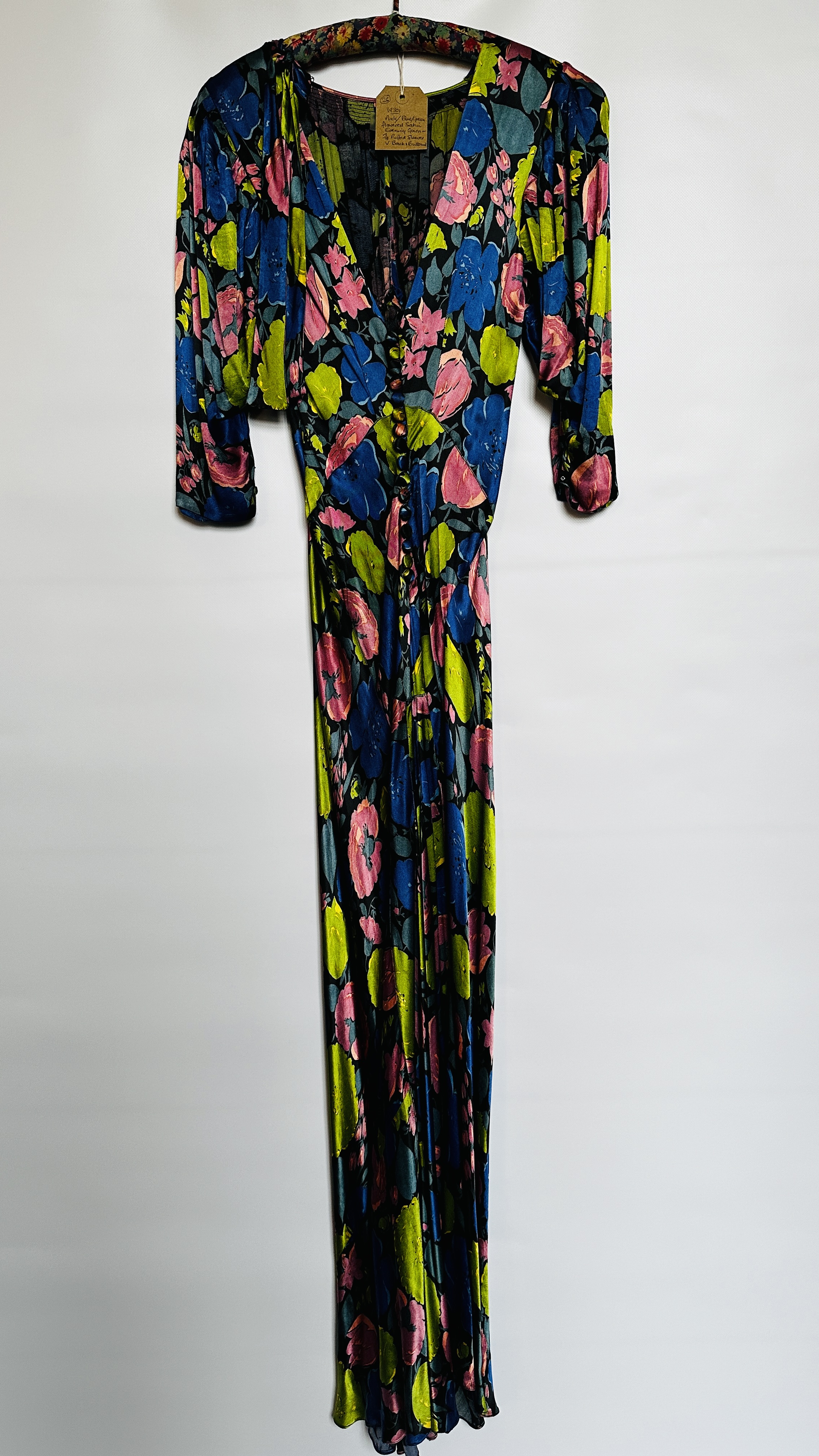 1930S PINK/BLUE/GREEN SATIN FLOWERED EVENING GOWN, ¾ PUFF SLEEVES, PLUNGING BACK, - Image 10 of 17